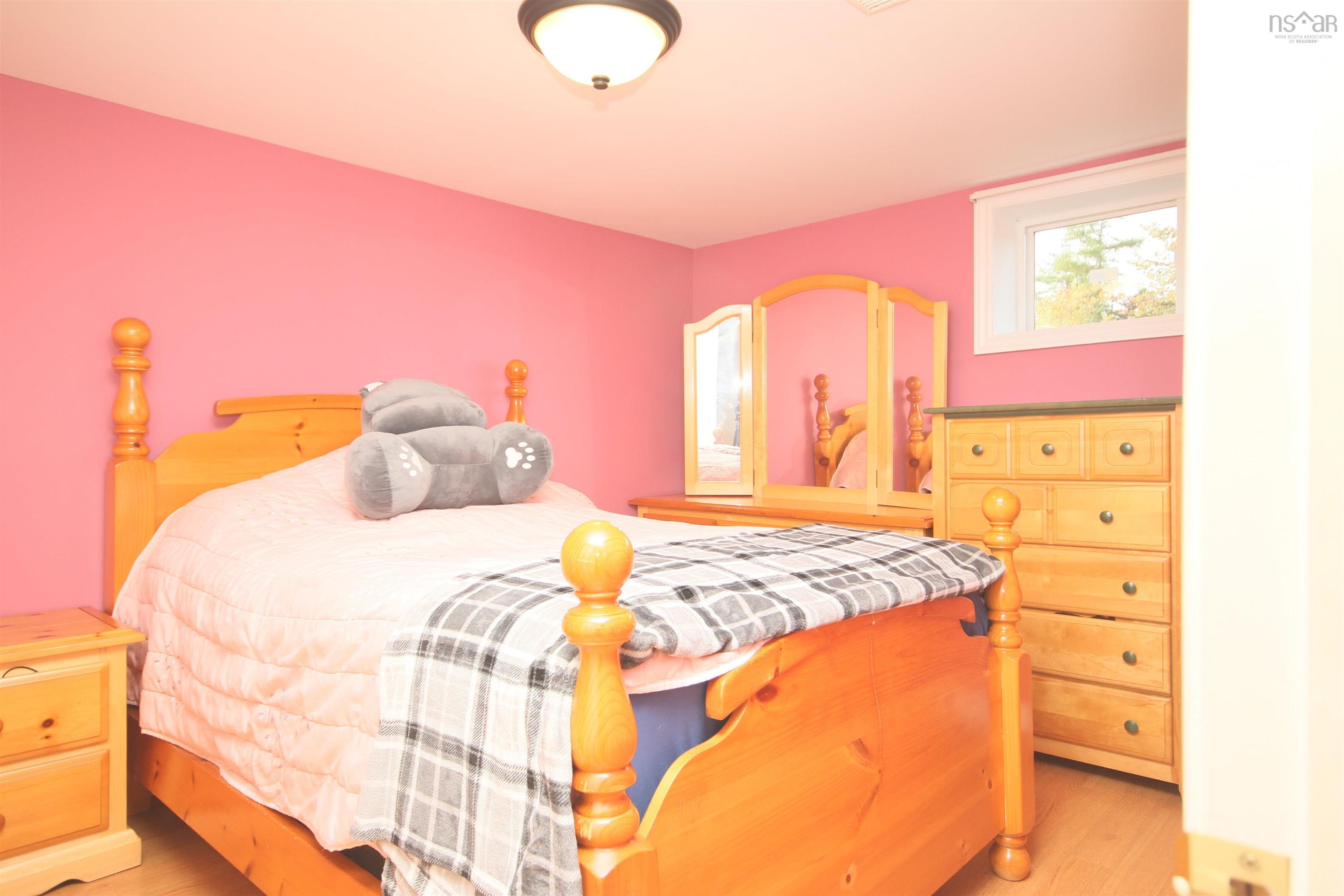 $369,900.00: 33 Landry Lane, Louisdale