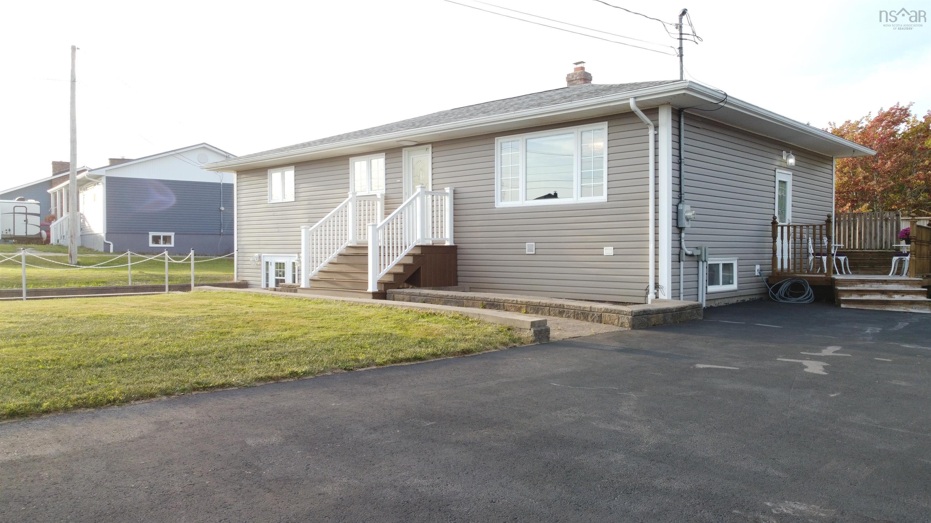 $369,900.00: 33 Landry Lane, Louisdale