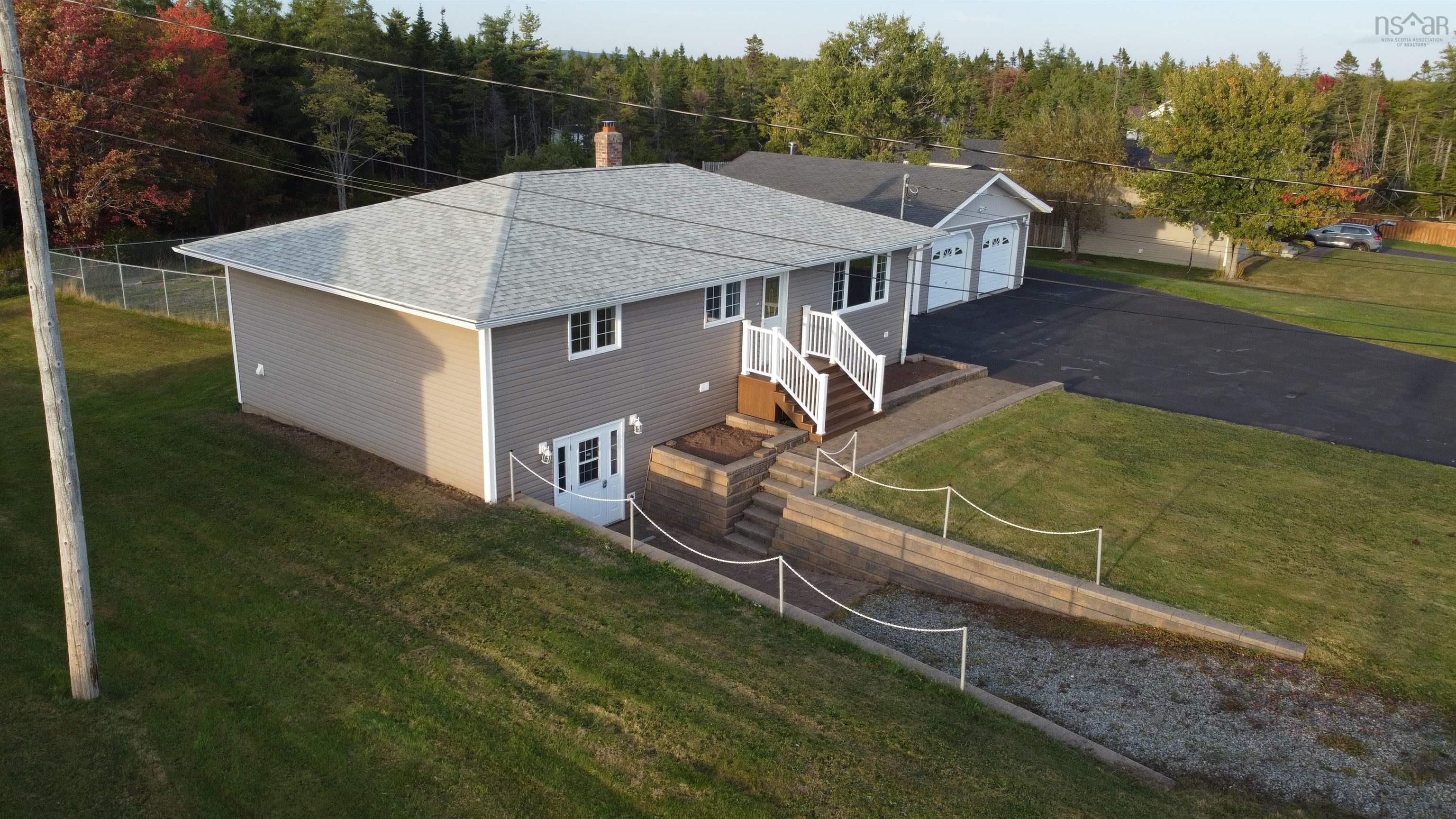 $369,900.00: 33 Landry Lane, Louisdale