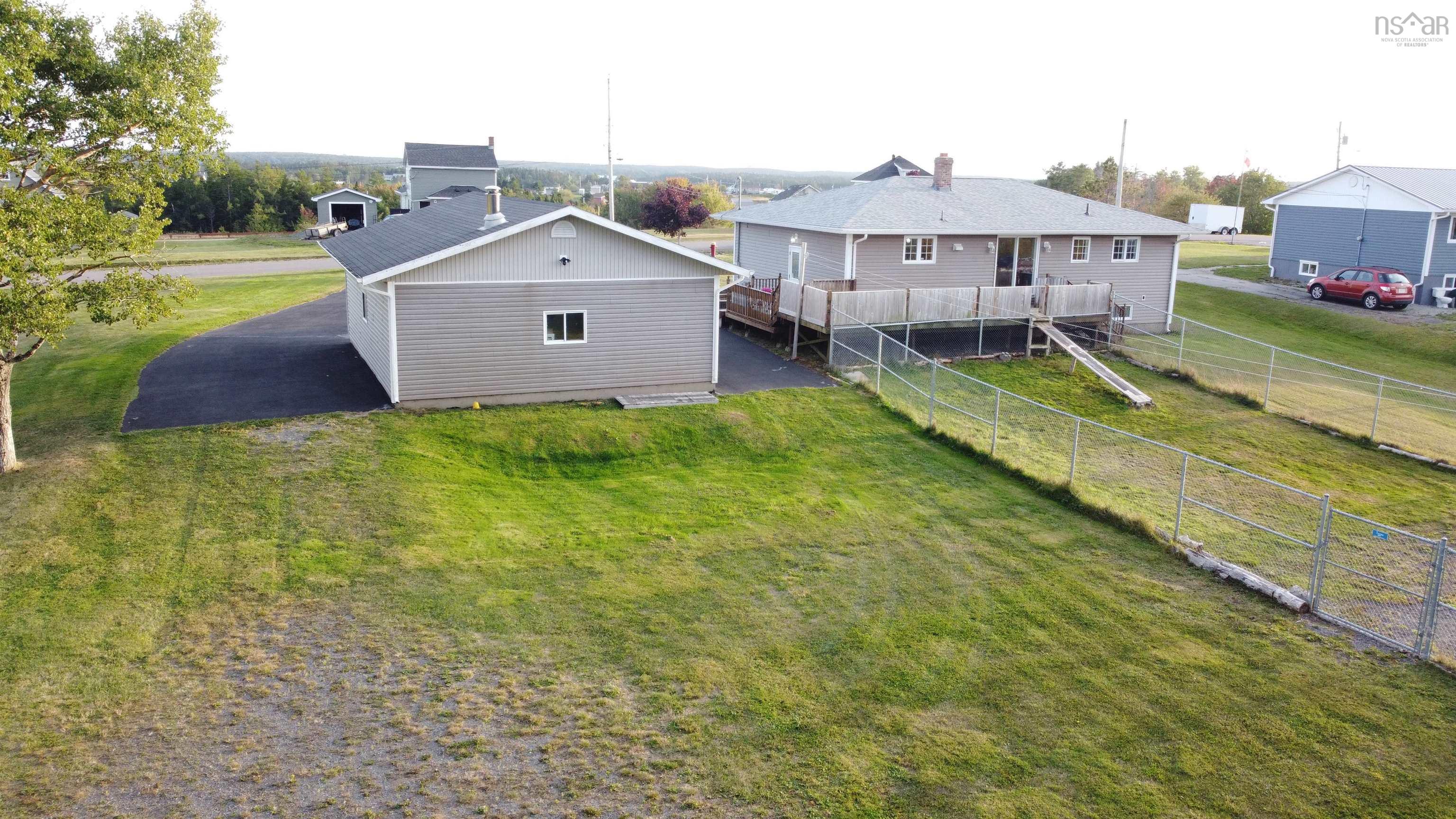 $369,900.00: 33 Landry Lane, Louisdale