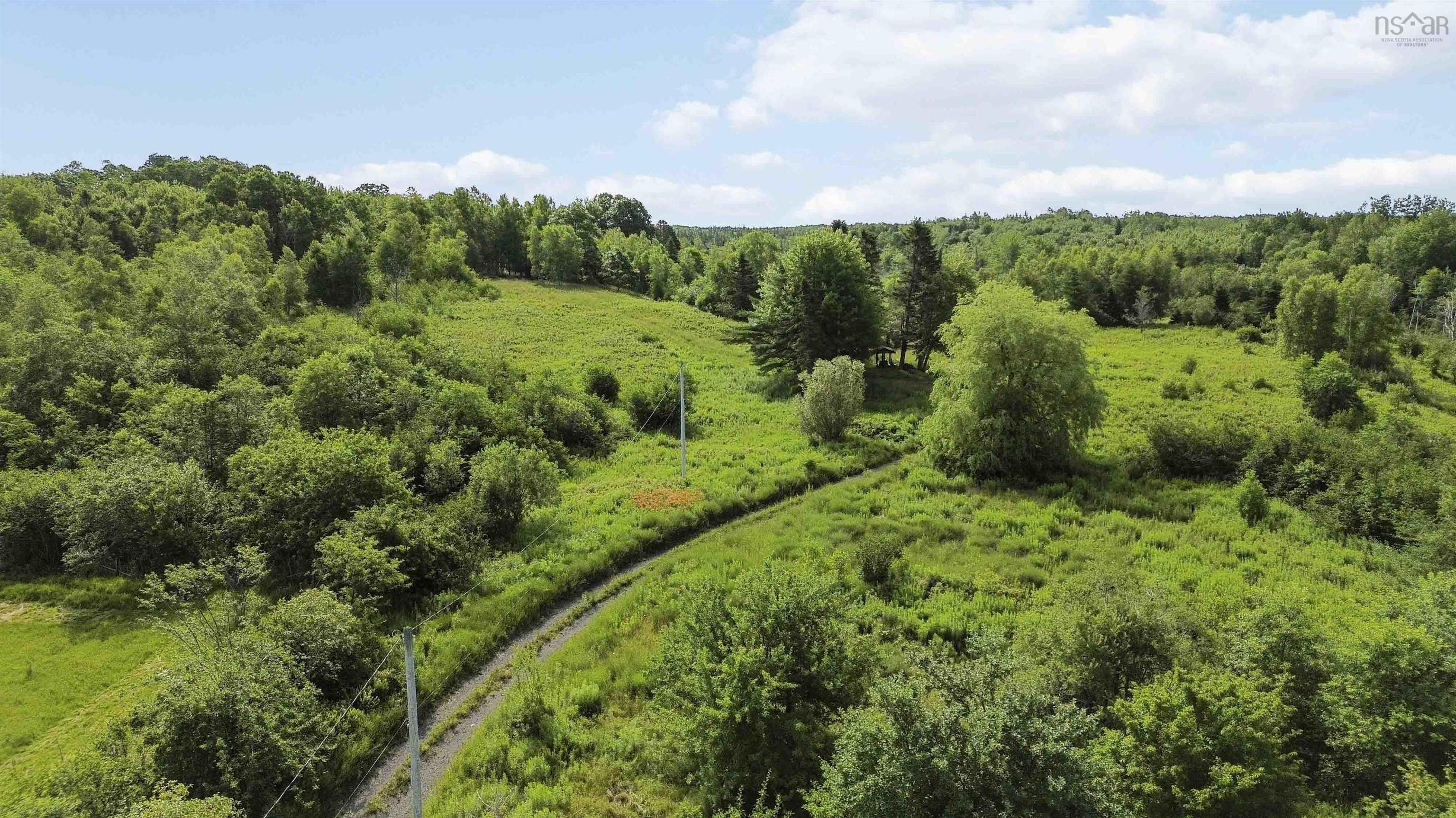 $259,900.00: 6782 Highway 215, Cheverie