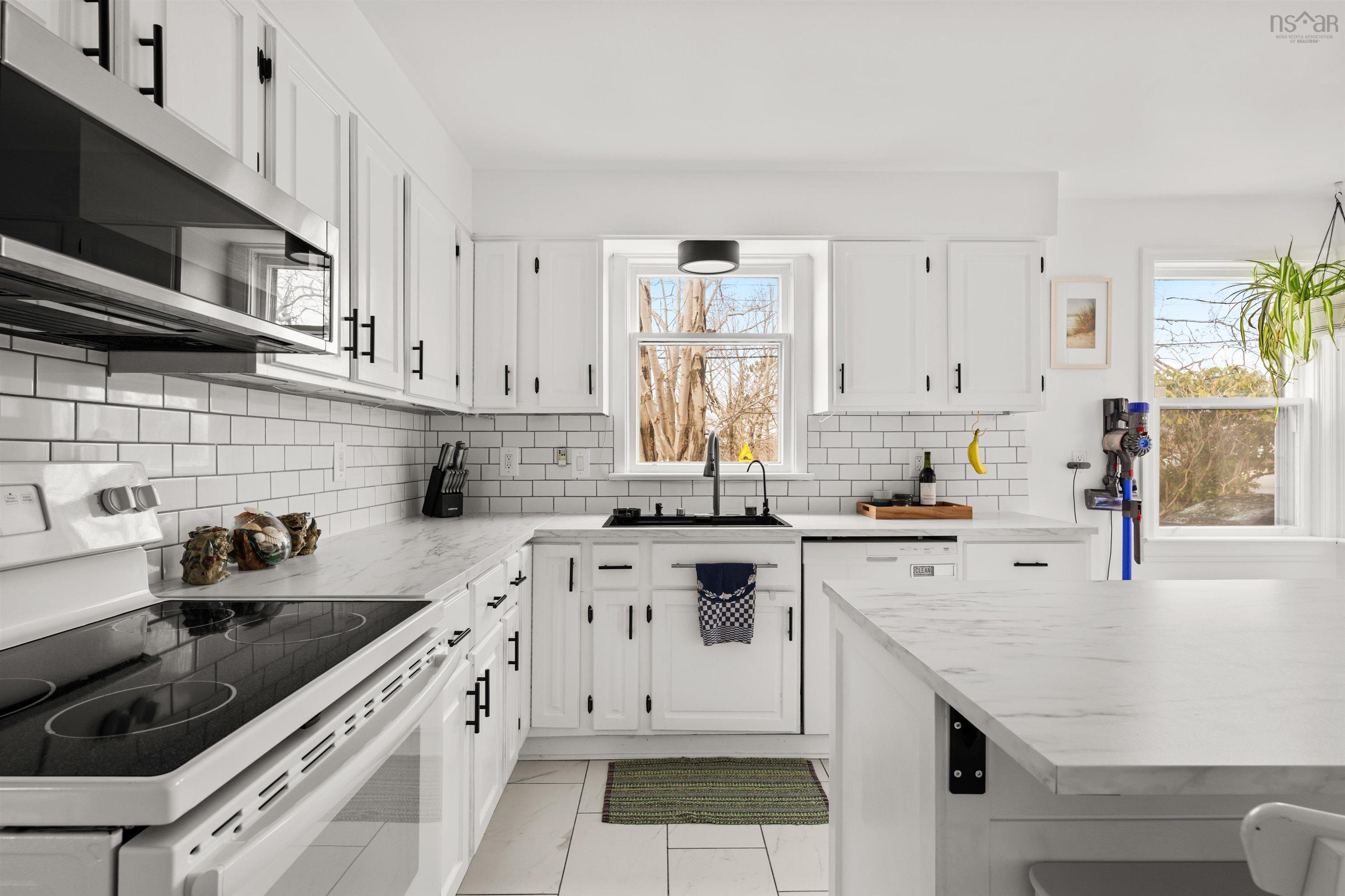 $589,900.00: 3 Scotsburn Avenue, Dartmouth