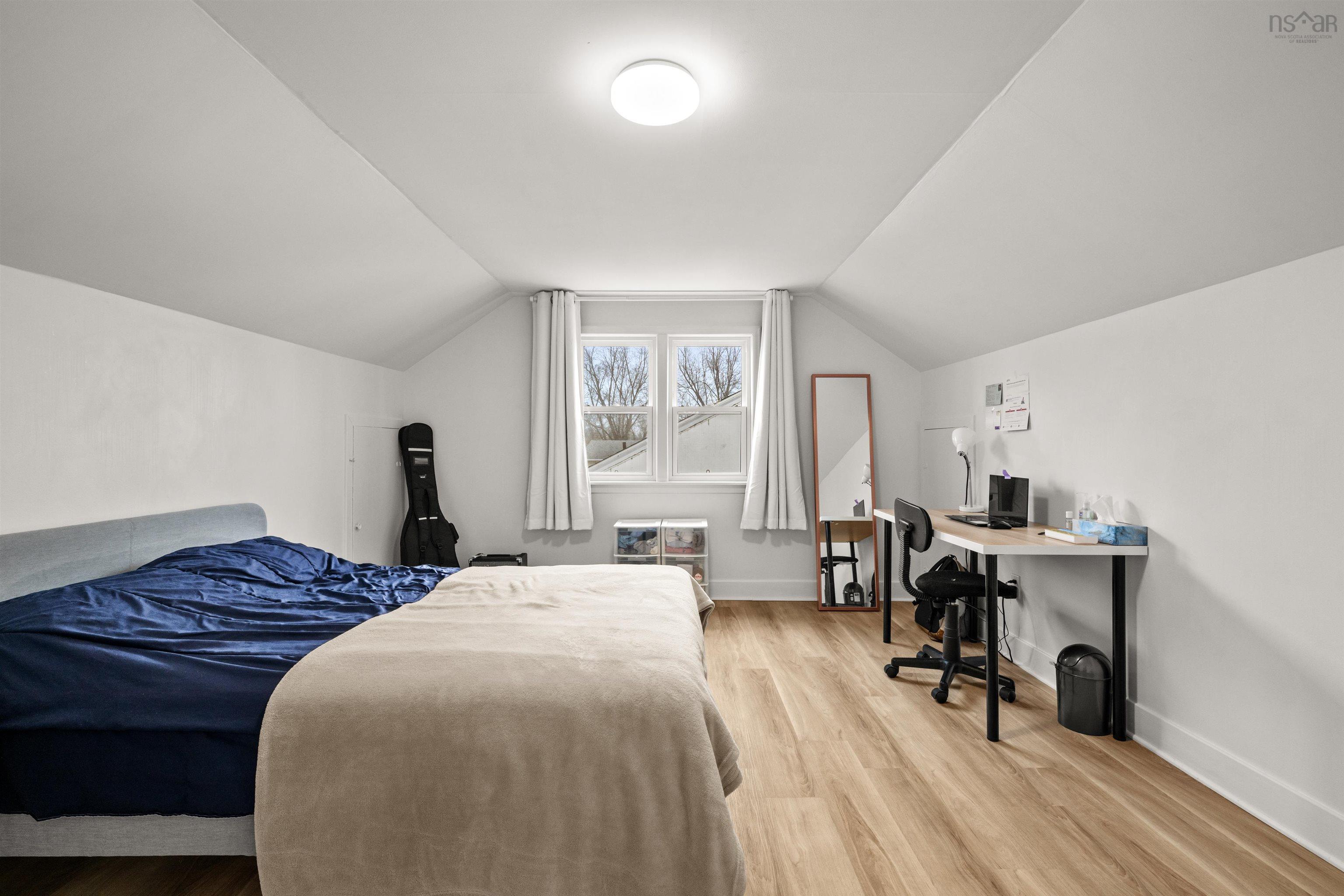 $589,900.00: 3 Scotsburn Avenue, Dartmouth