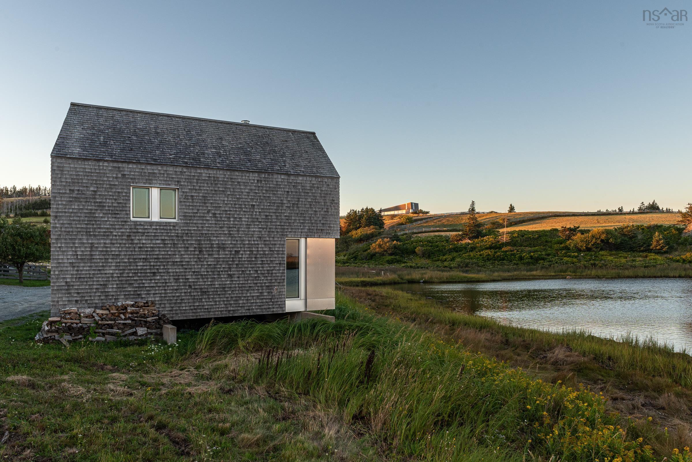 $1,195,000.00: 120 Net Yard Lane, Upper Kingsburg