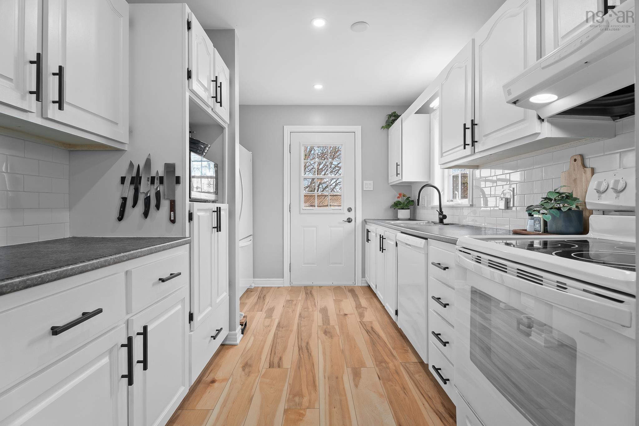 $499,900.00: 161 Silistria Drive, Cole Harbour