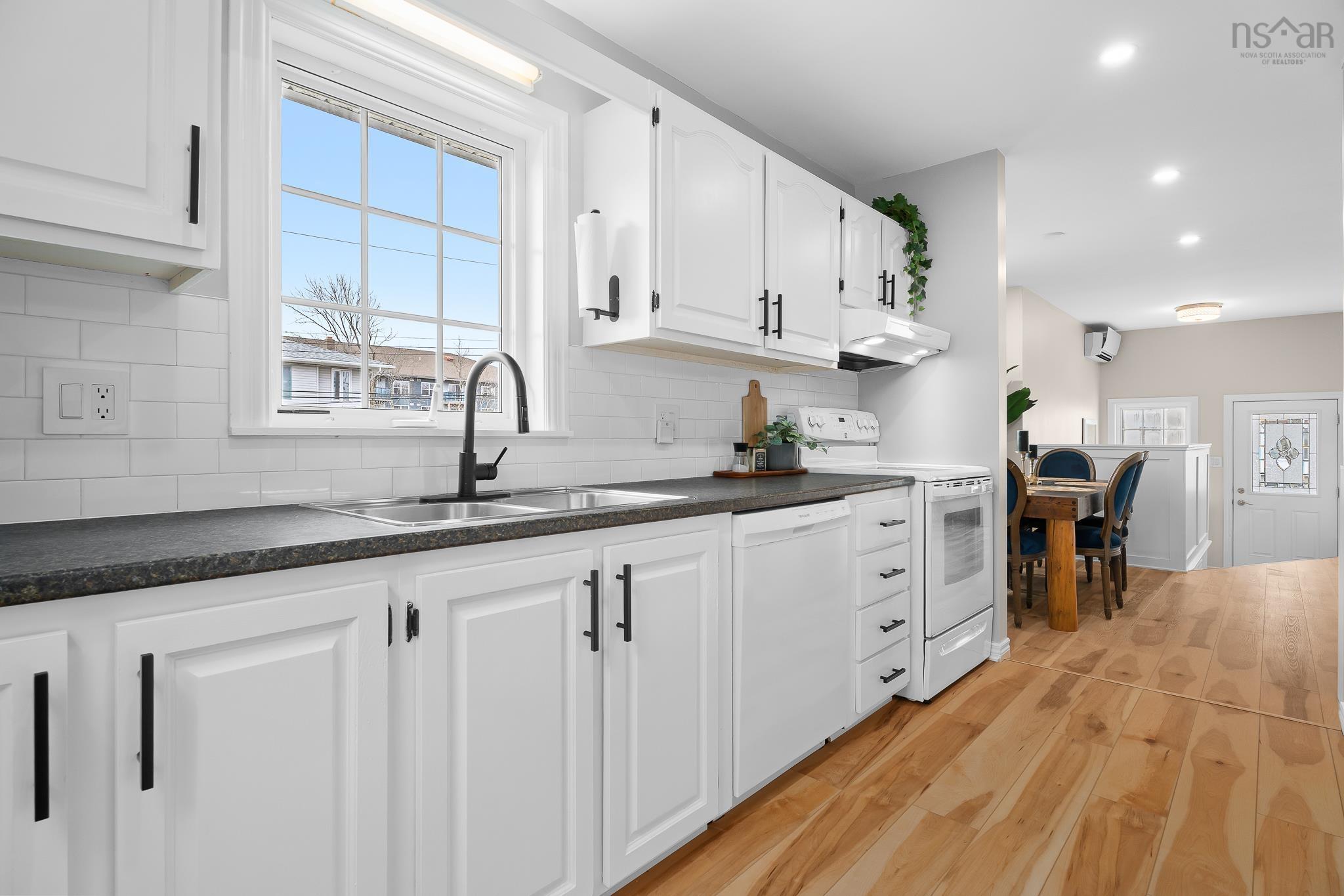 $499,900.00: 161 Silistria Drive, Cole Harbour