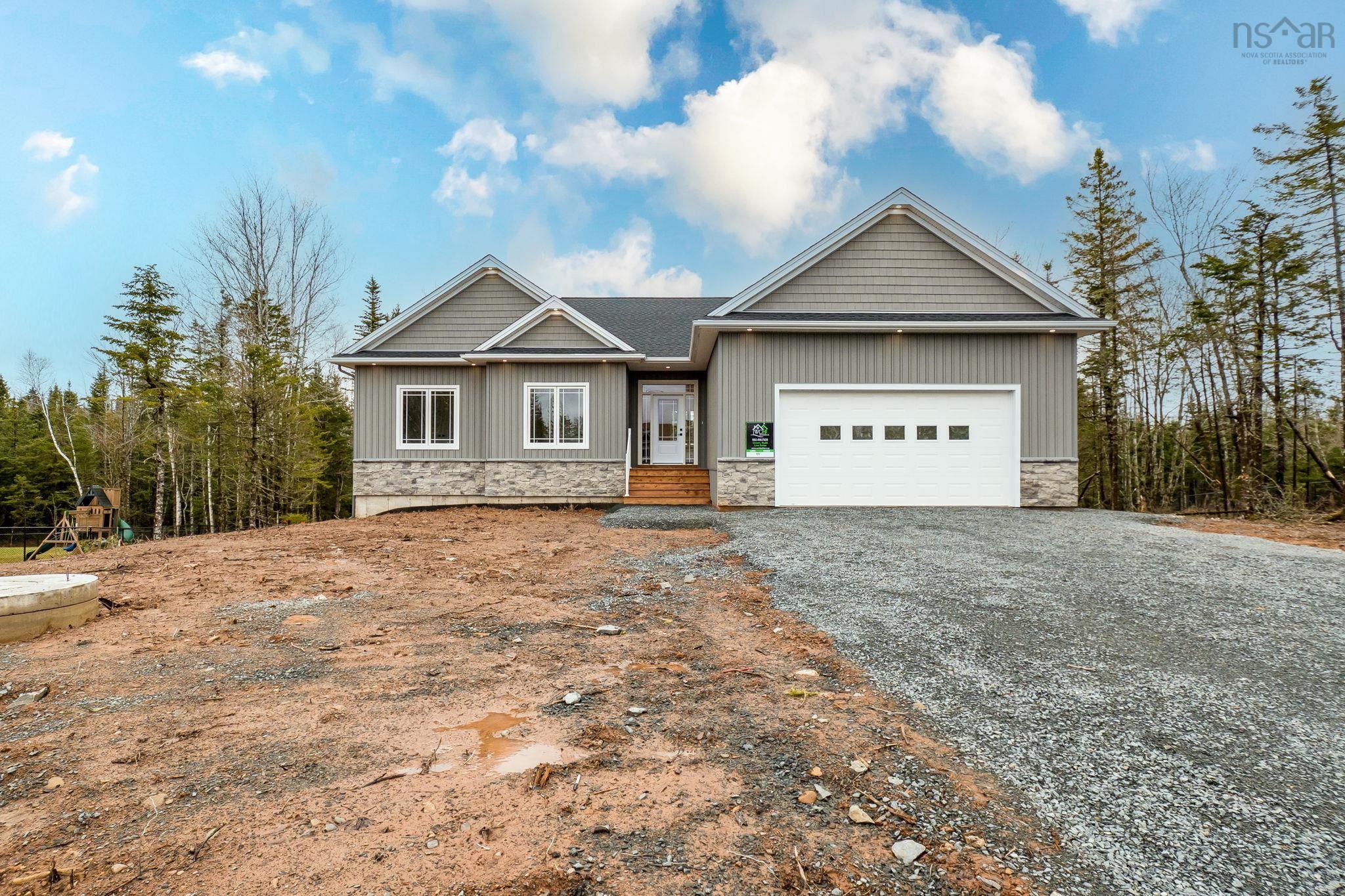 $974,900.00: 66 Osprey Ridge, Belnan