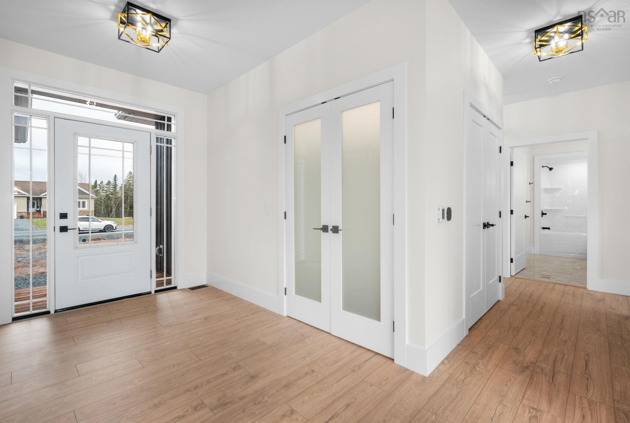 $974,900.00: 66 Osprey Ridge, Belnan