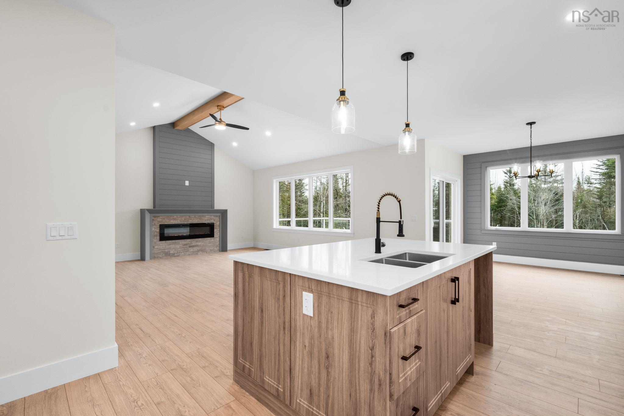 $974,900.00: 66 Osprey Ridge, Belnan