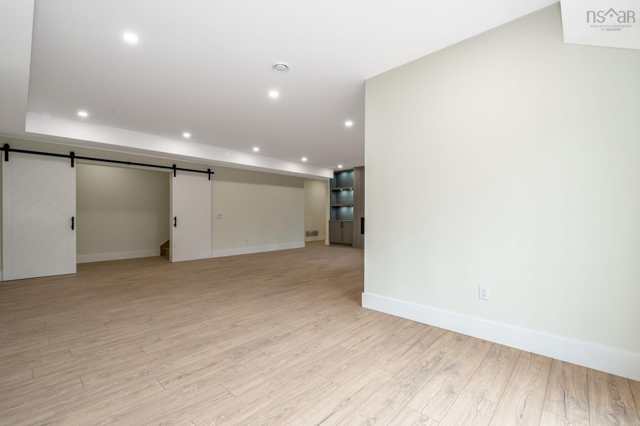 $974,900.00: 66 Osprey Ridge, Belnan