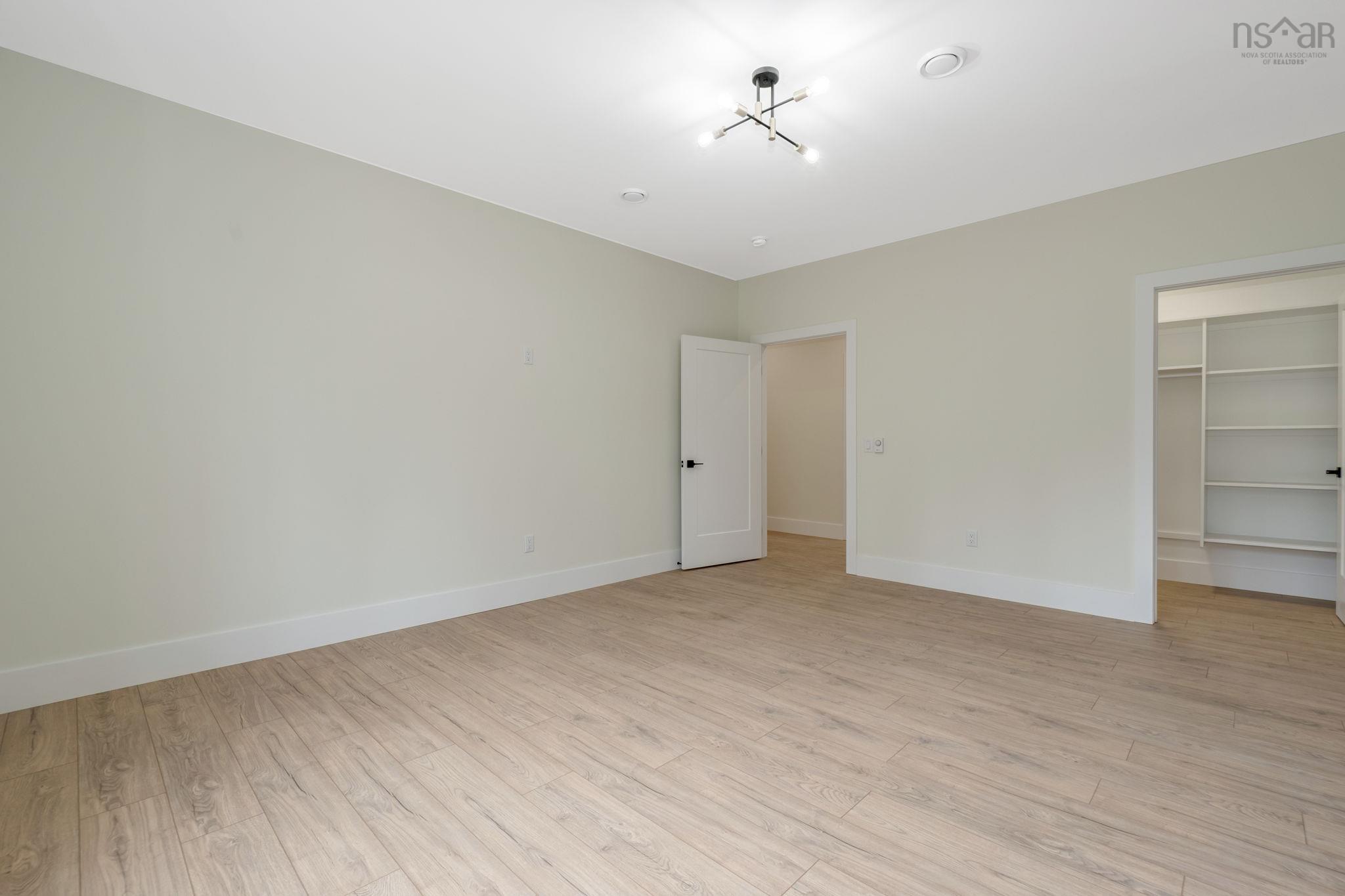 $974,900.00: 66 Osprey Ridge, Belnan