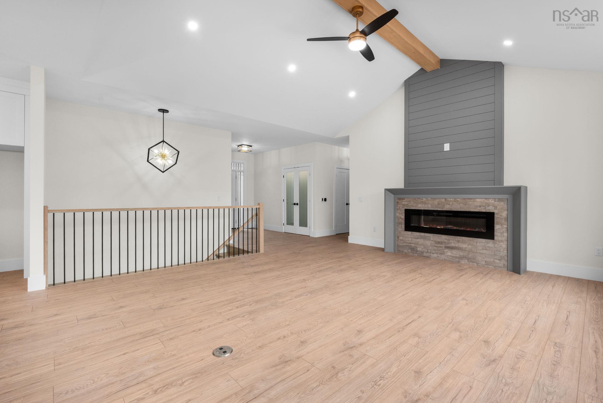 $974,900.00: 66 Osprey Ridge, Belnan