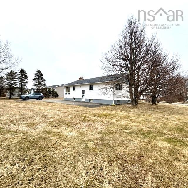 $249,900.00: 3339 Emerlad Street, New Waterford