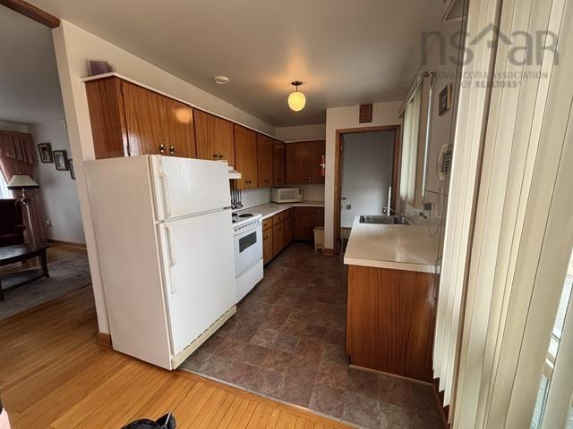 $249,900.00: 3339 Emerlad Street, New Waterford