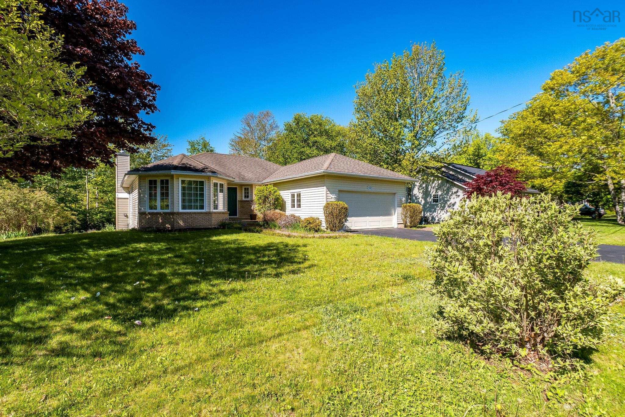 $519,000.00: 114 Mayfair Drive, Bridgewater
