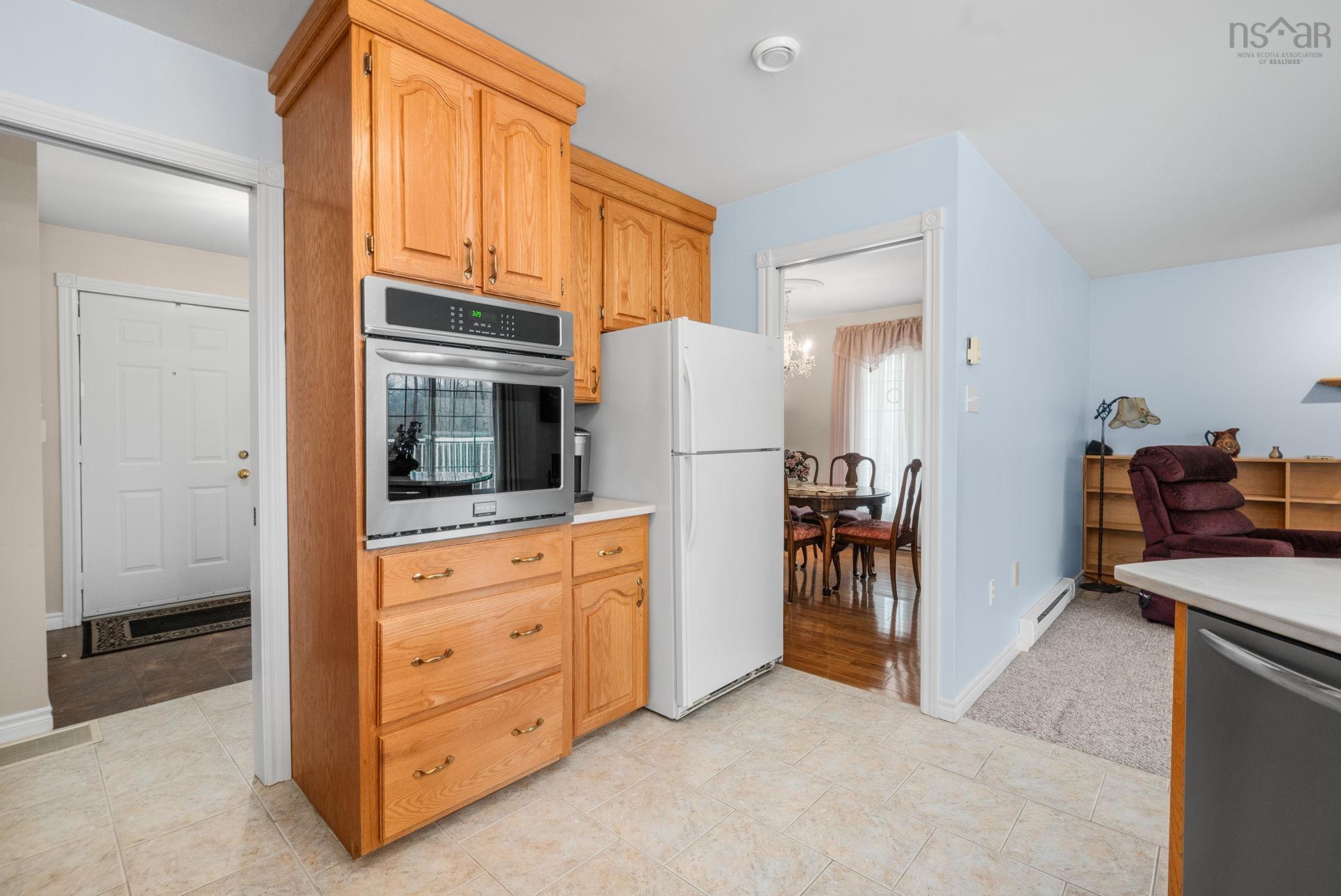 $519,000.00: 114 Mayfair Drive, Bridgewater