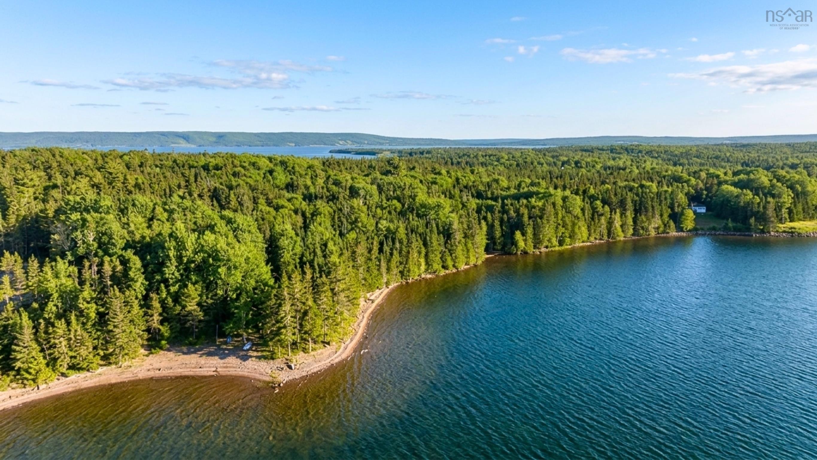 $389,000.00: 156 Widow Point Loop, West Bay Marshes