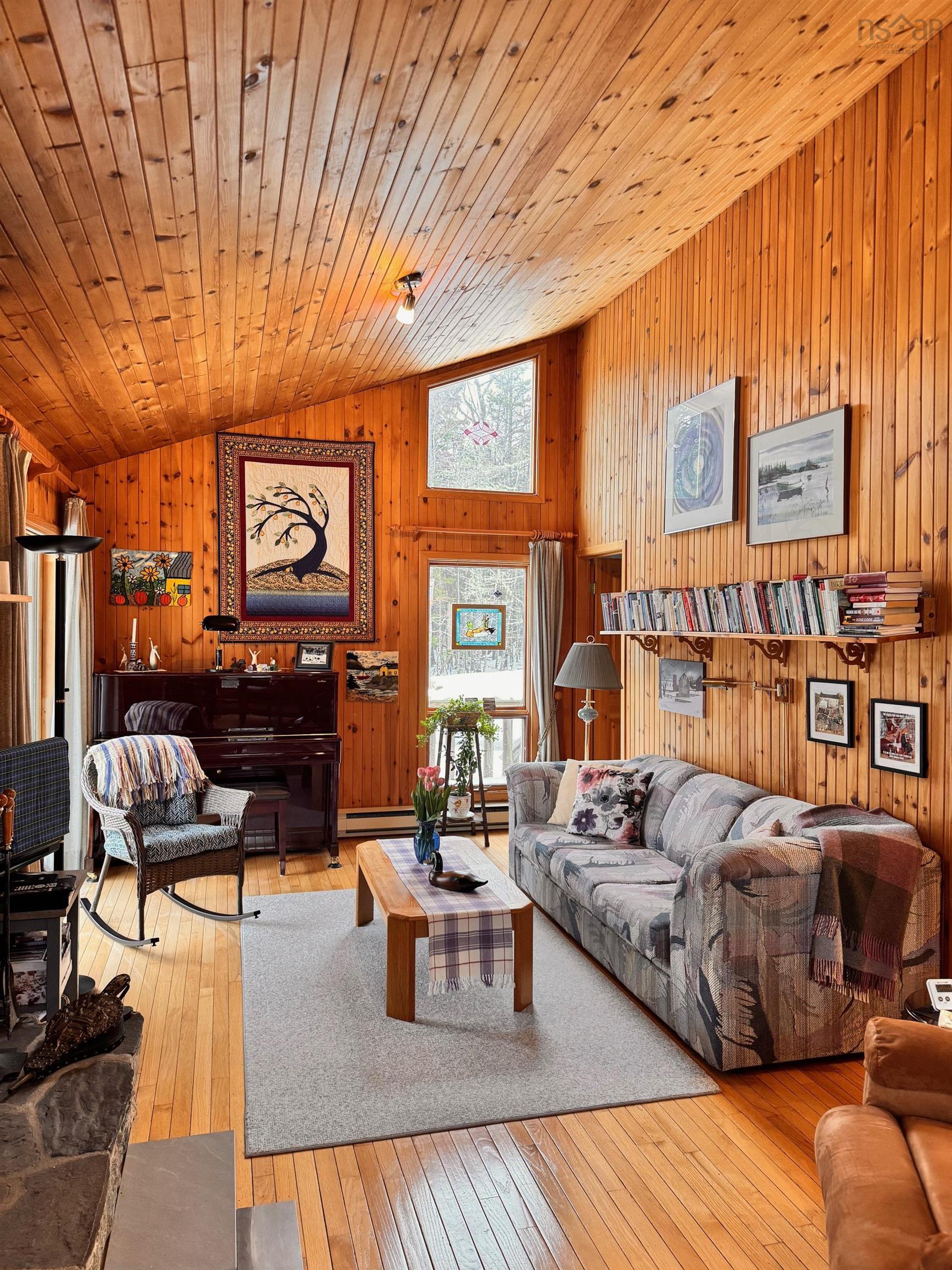 $389,000.00: 156 Widow Point Loop, West Bay Marshes
