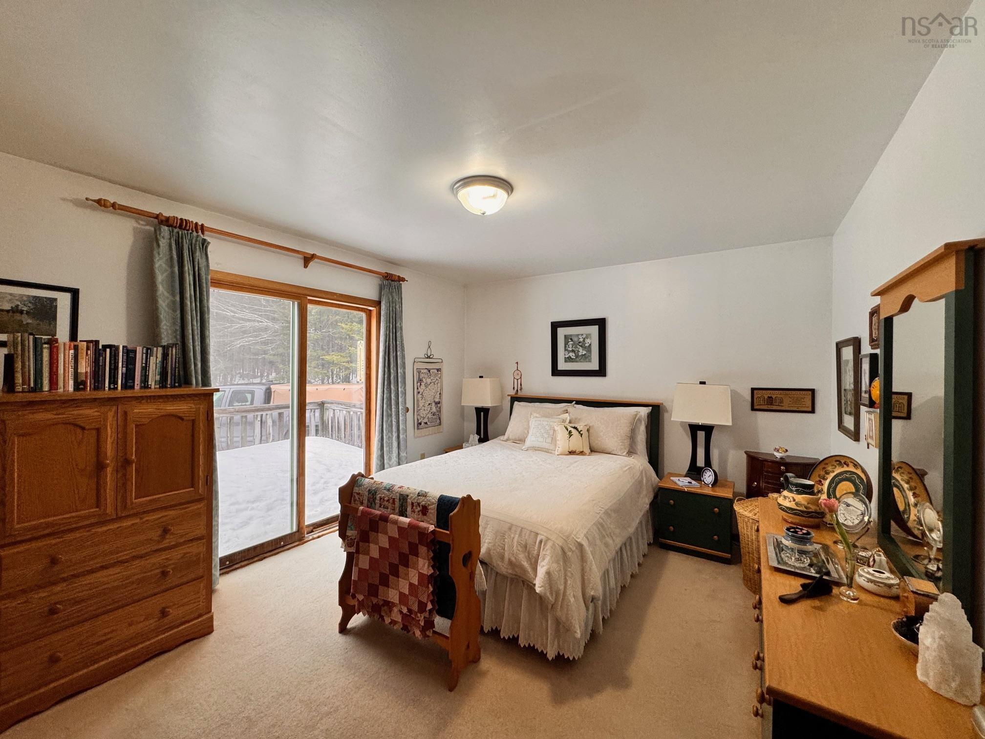 $389,000.00: 156 Widow Point Loop, West Bay Marshes