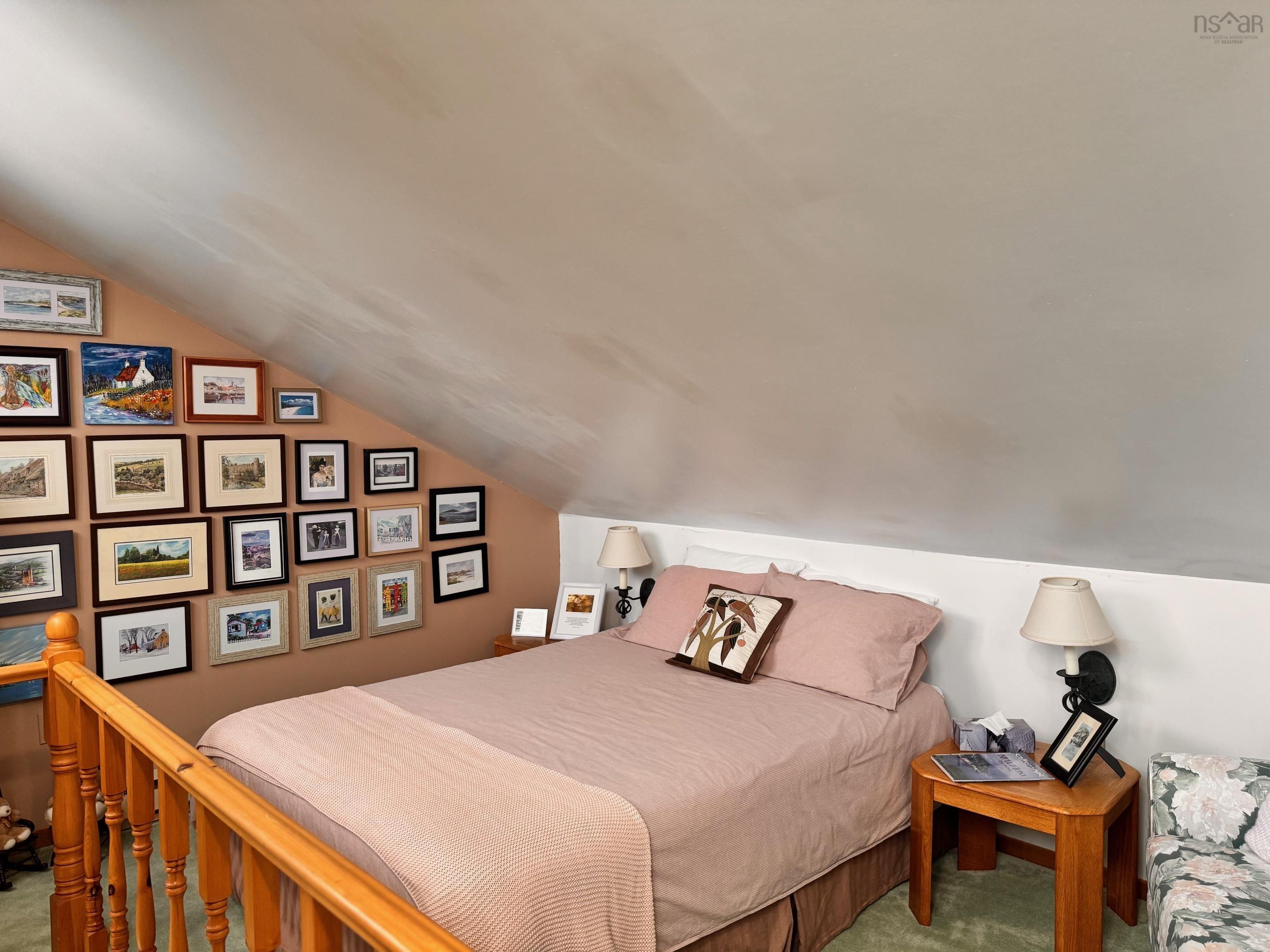 $389,000.00: 156 Widow Point Loop, West Bay Marshes