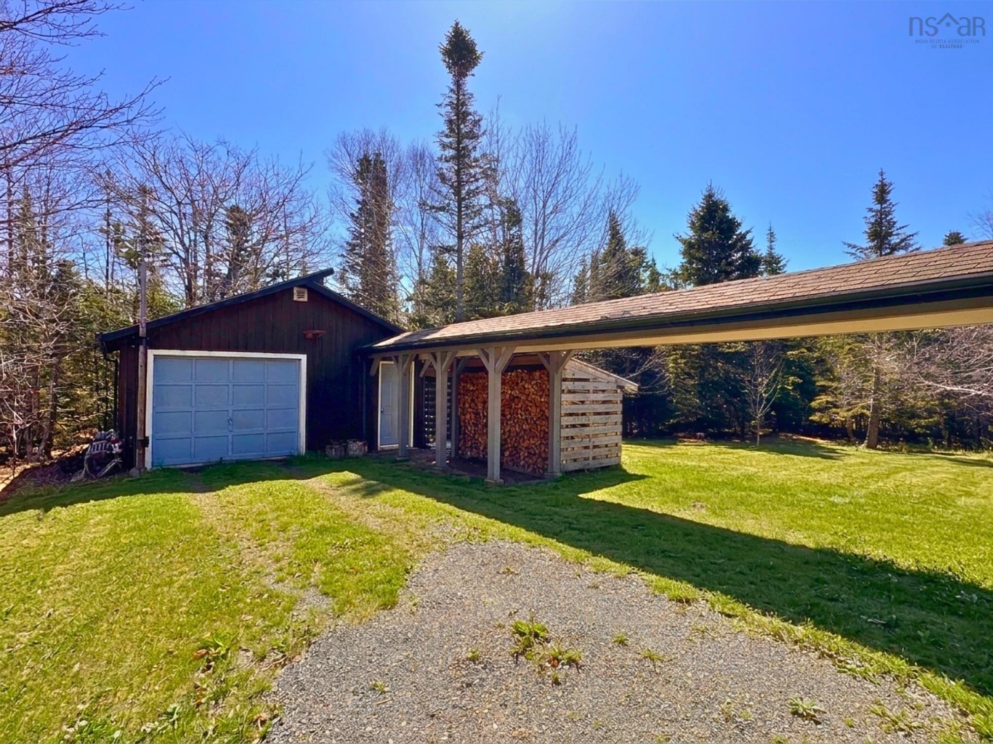 $389,000.00: 156 Widow Point Loop, West Bay Marshes