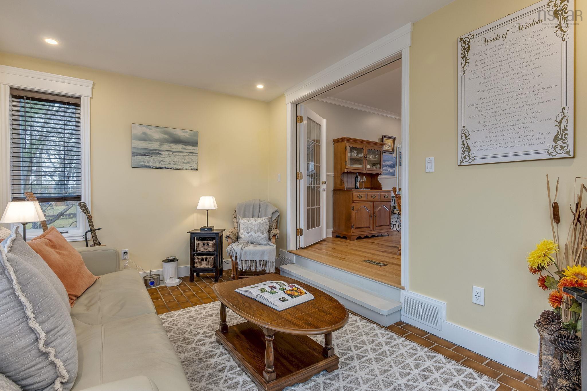 21 Lawnsdale Drive, Dartmouth, NS (MLS 202607729)