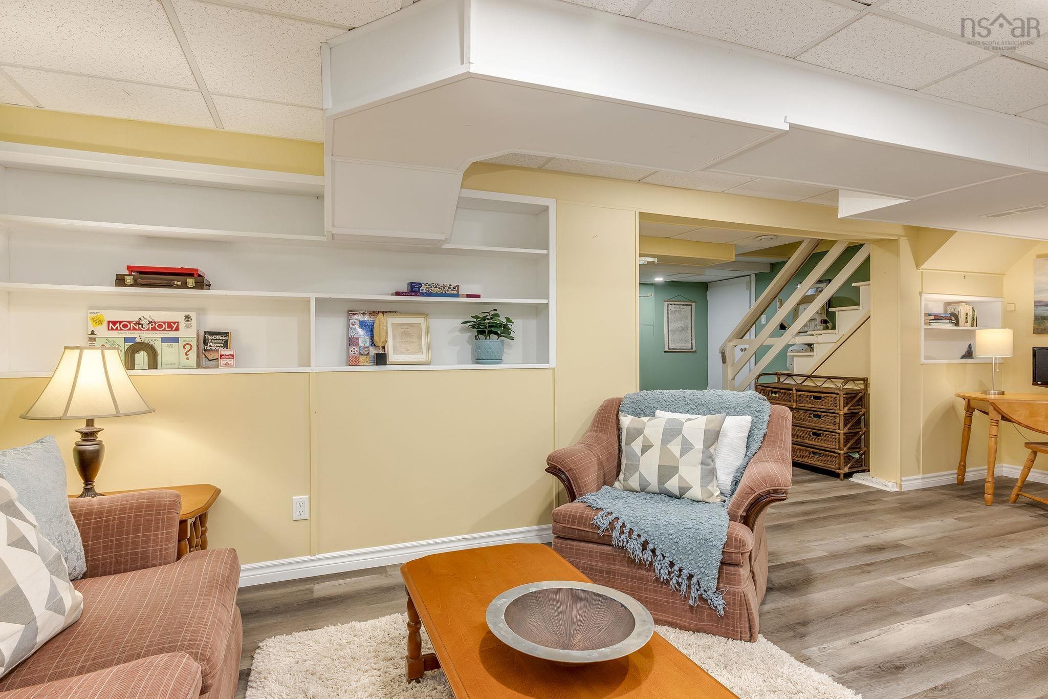 21 Lawnsdale Drive, Dartmouth, NS (MLS 202607729)