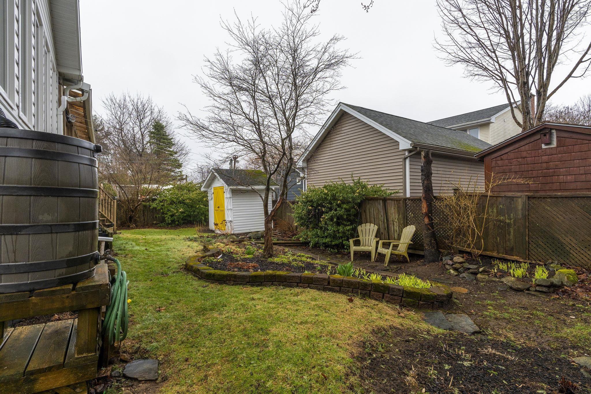 21 Lawnsdale Drive, Dartmouth, NS (MLS 202607729)