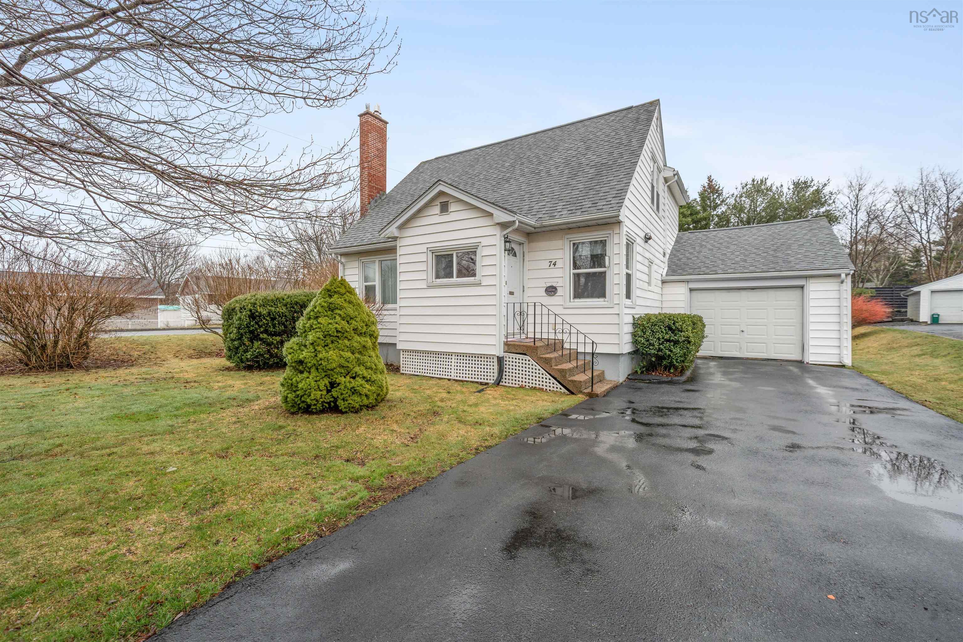 74 Louisburg Lane, Dartmouth, NS (MLS 202607738)