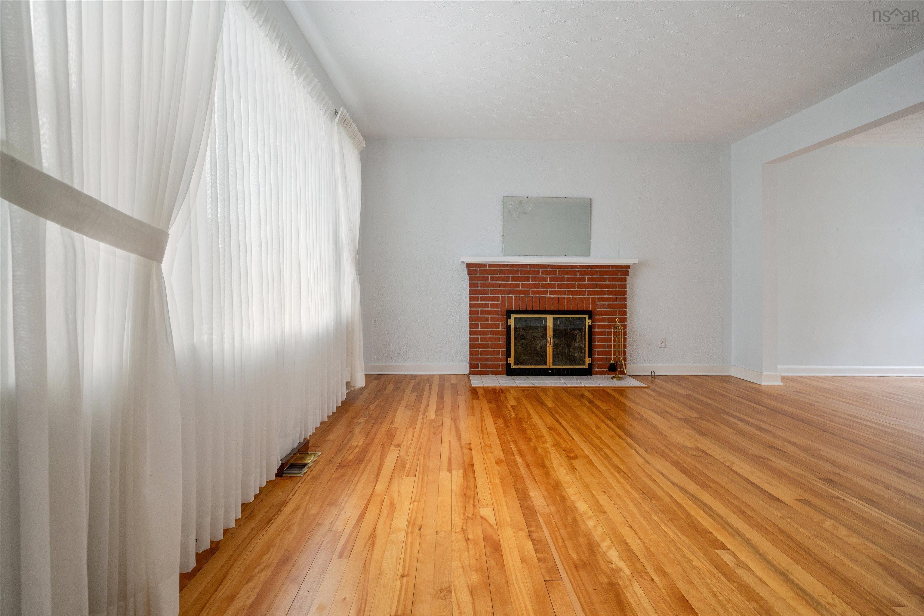 74 Louisburg Lane, Dartmouth, NS (MLS 202607738)