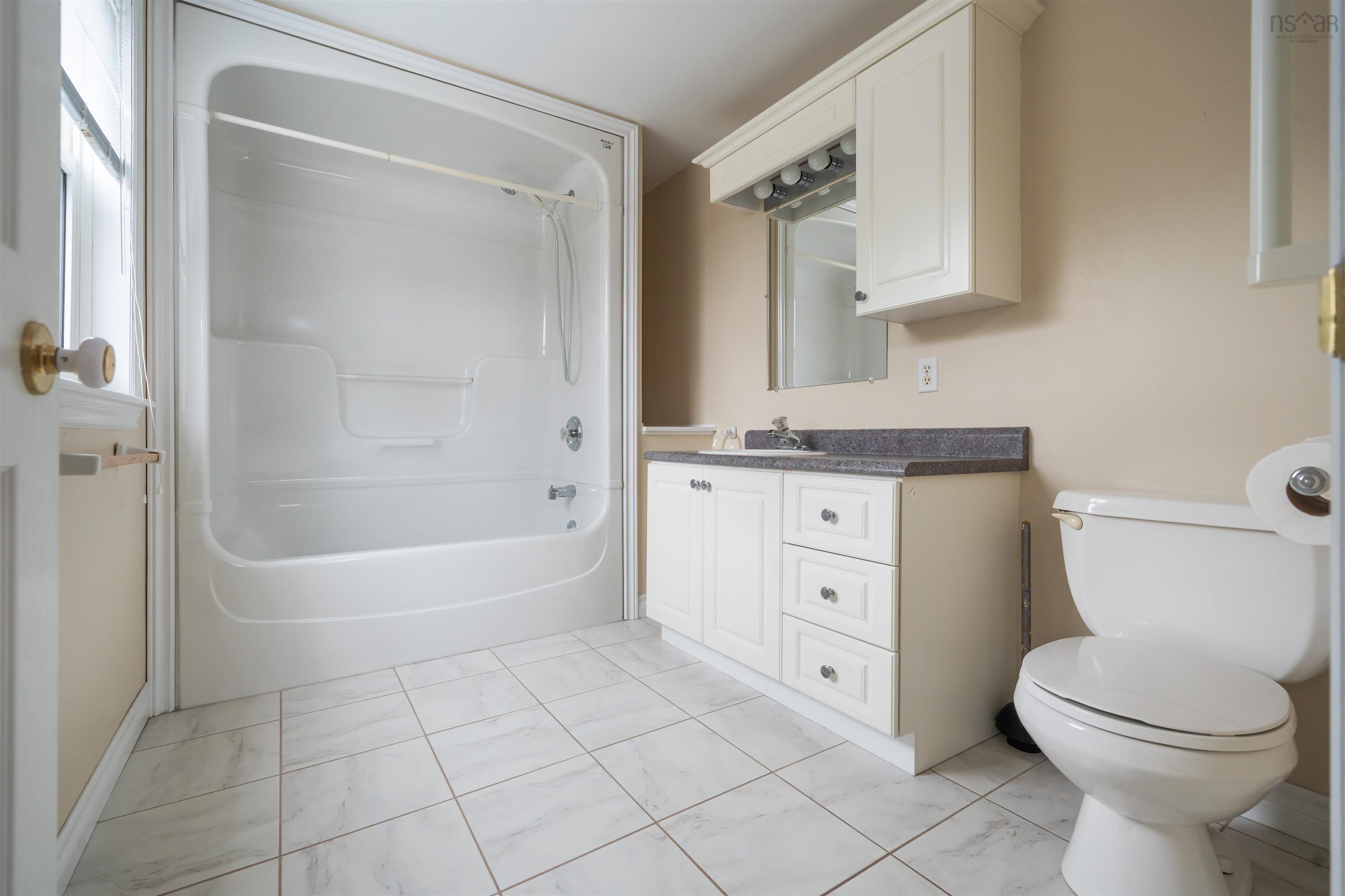 74 Louisburg Lane, Dartmouth, NS (MLS 202607738)