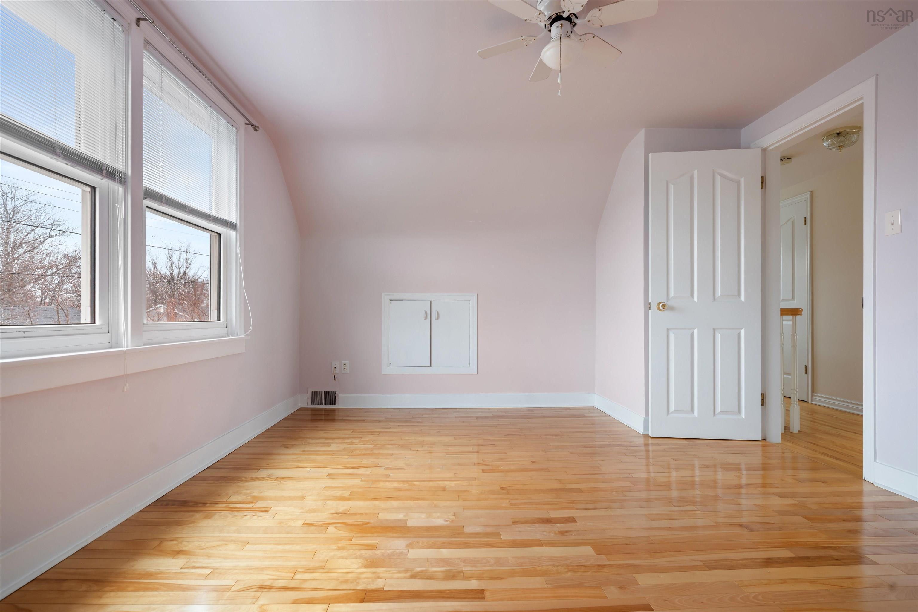 74 Louisburg Lane, Dartmouth, NS (MLS 202607738)