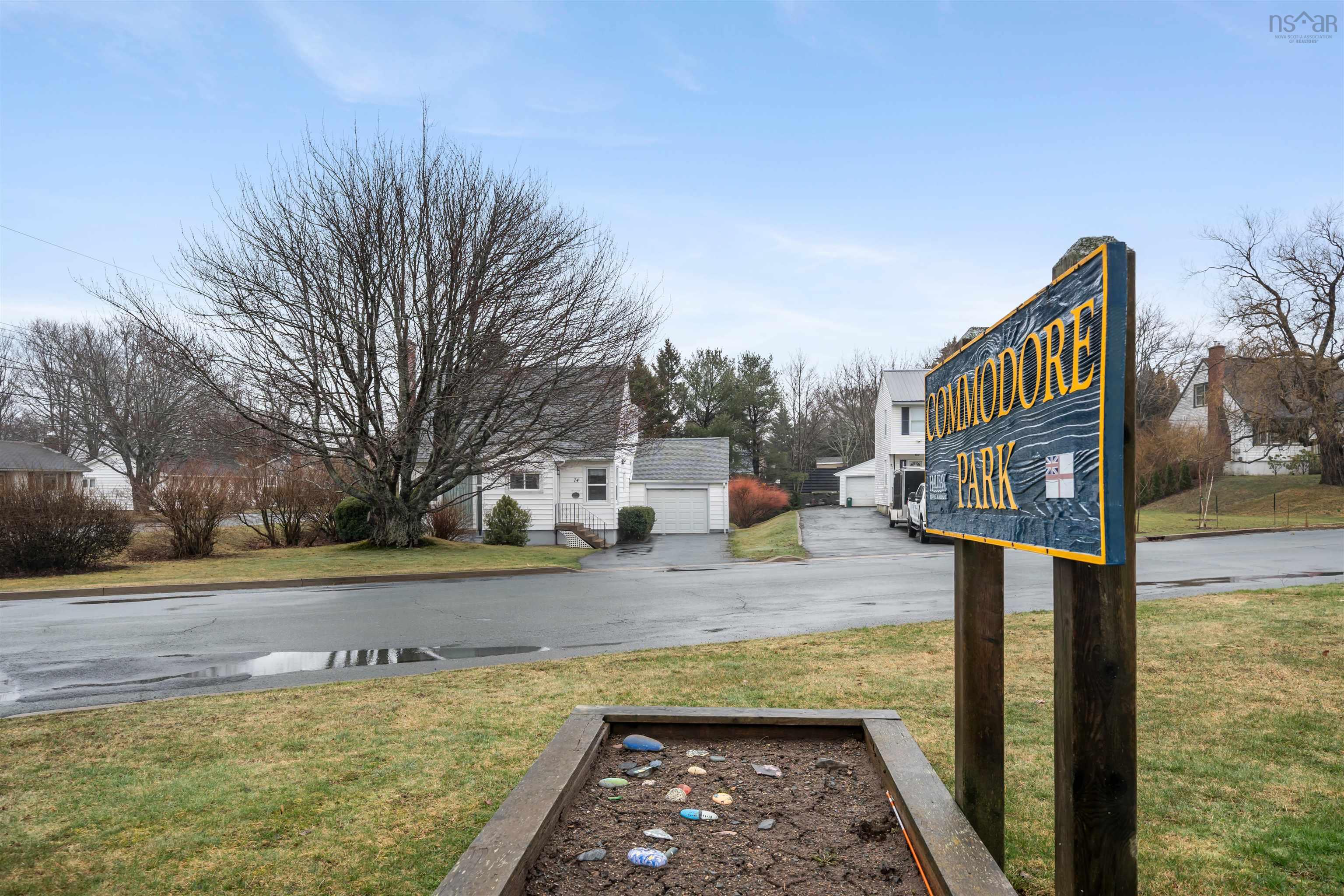 74 Louisburg Lane, Dartmouth, NS (MLS 202607738)