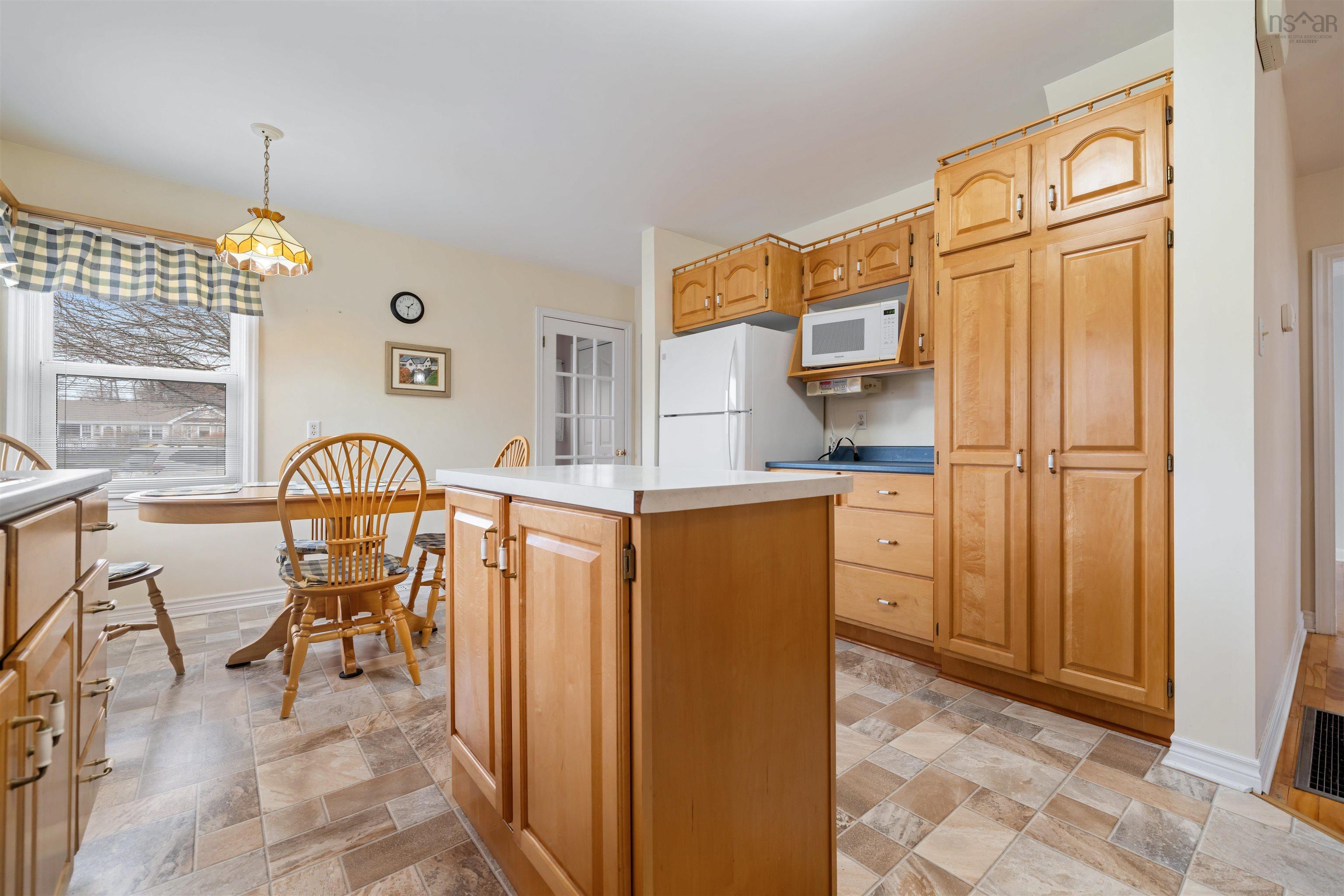 74 Louisburg Lane, Dartmouth, NS (MLS 202607738)