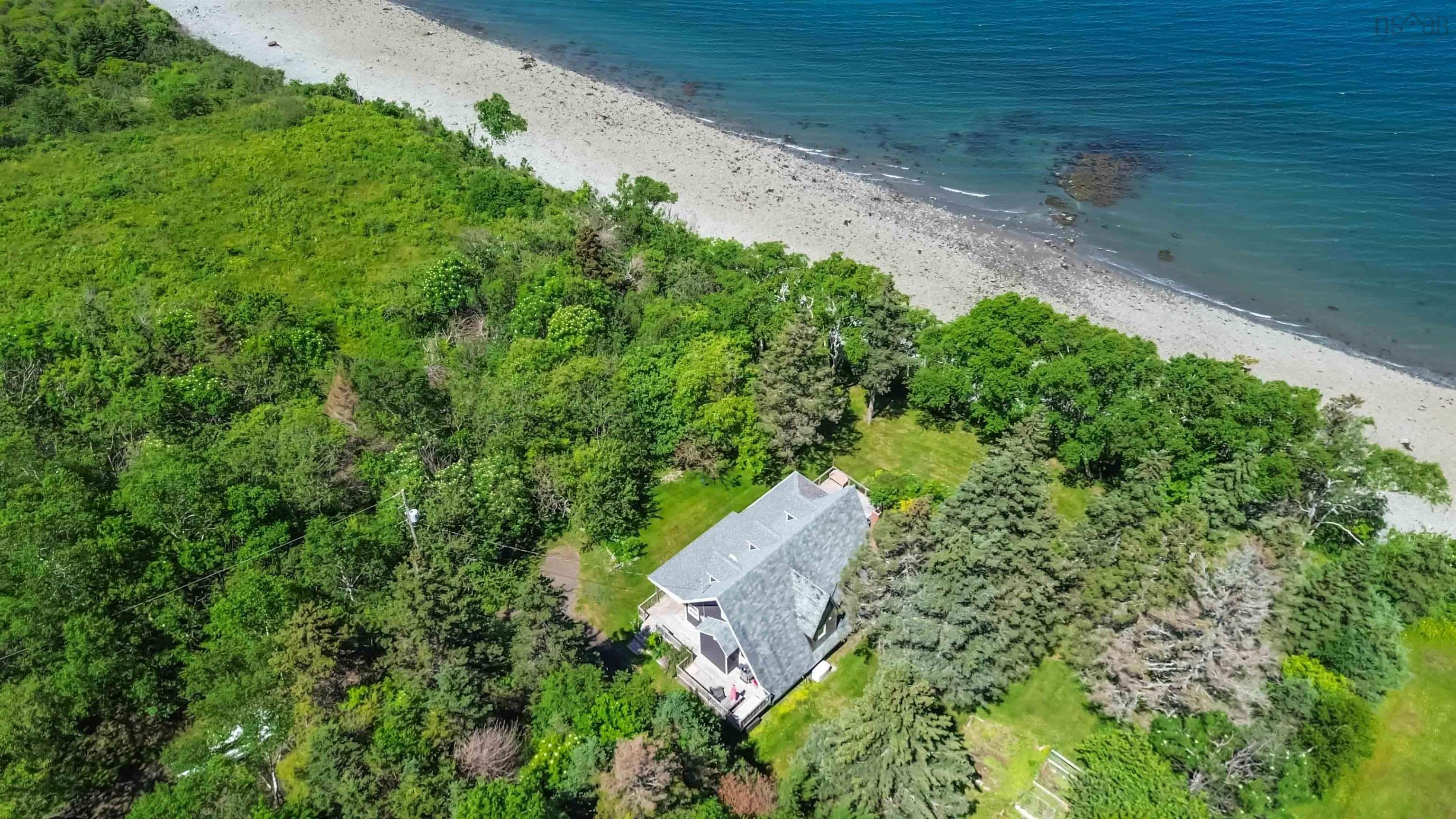 $489,900.00: 7055 Highway 101, Plympton