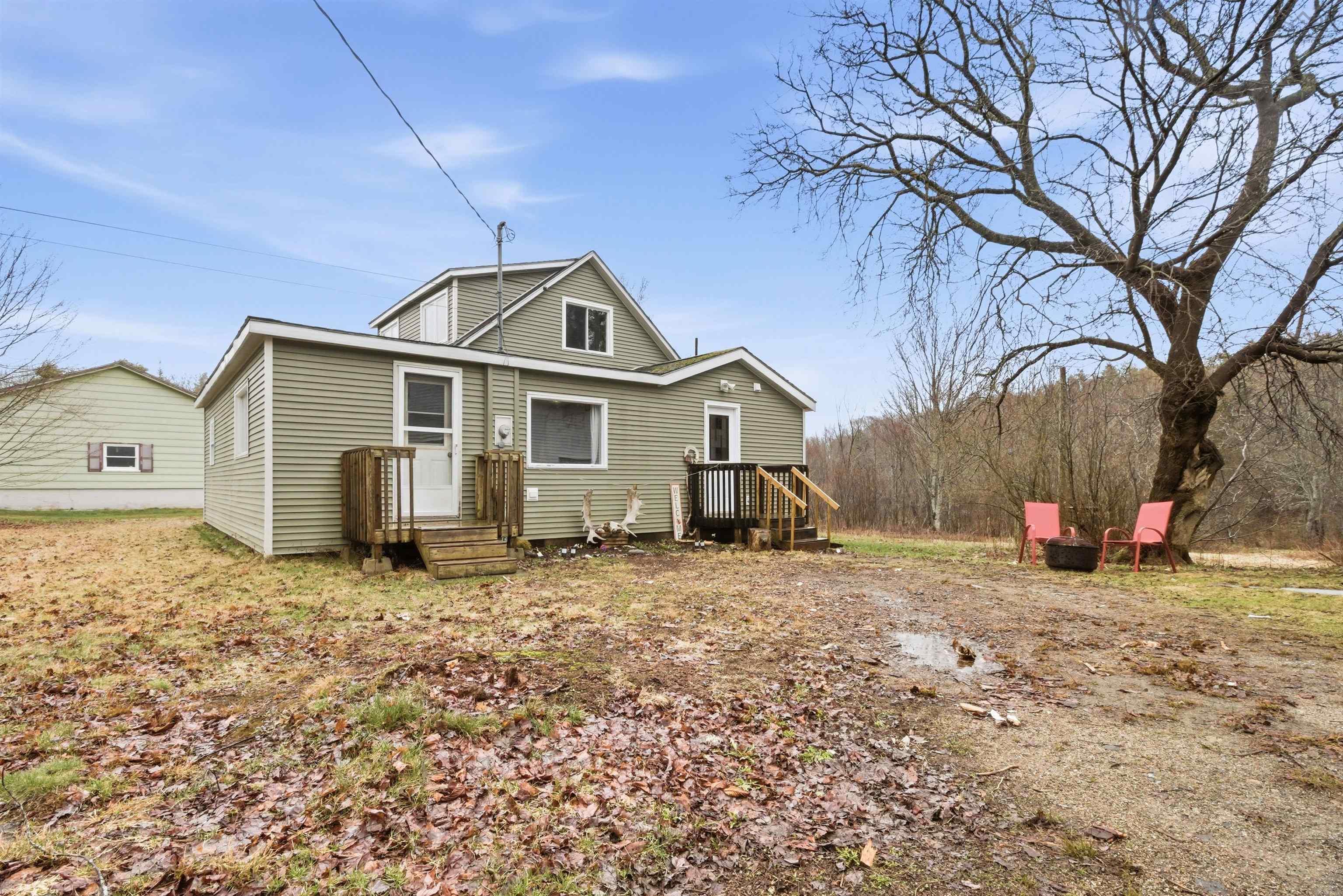 $275,000.00: 12164 Highway 1, Brickton