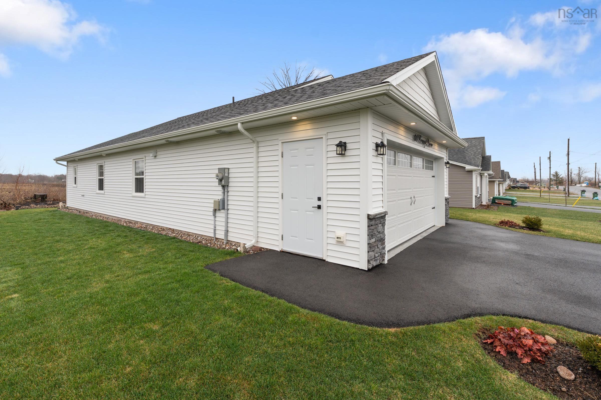 $599,900.00: 60 Covey Drive, North Kentville