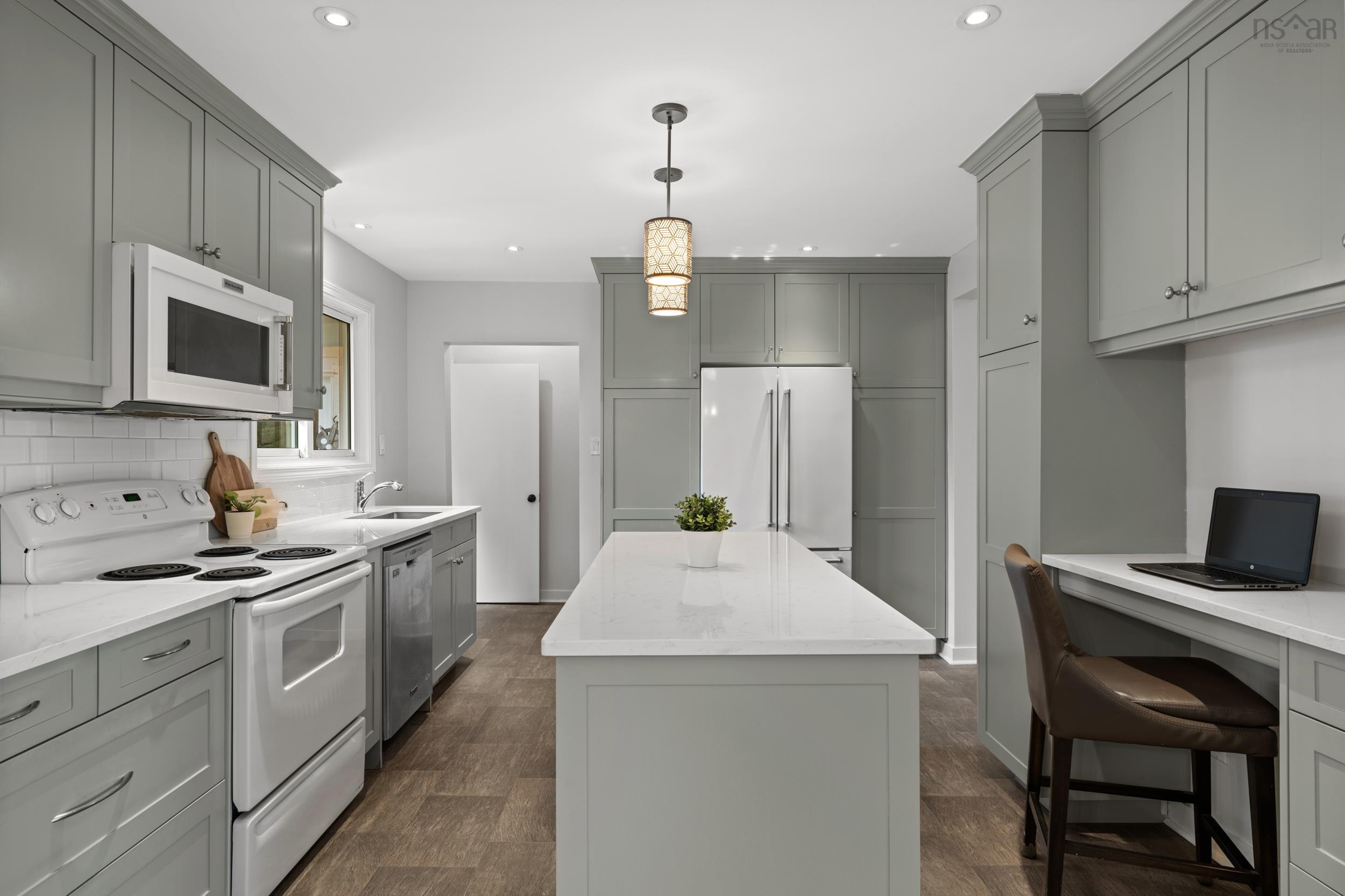 13 Clifford Drive, Dartmouth, NS (MLS 202607767)