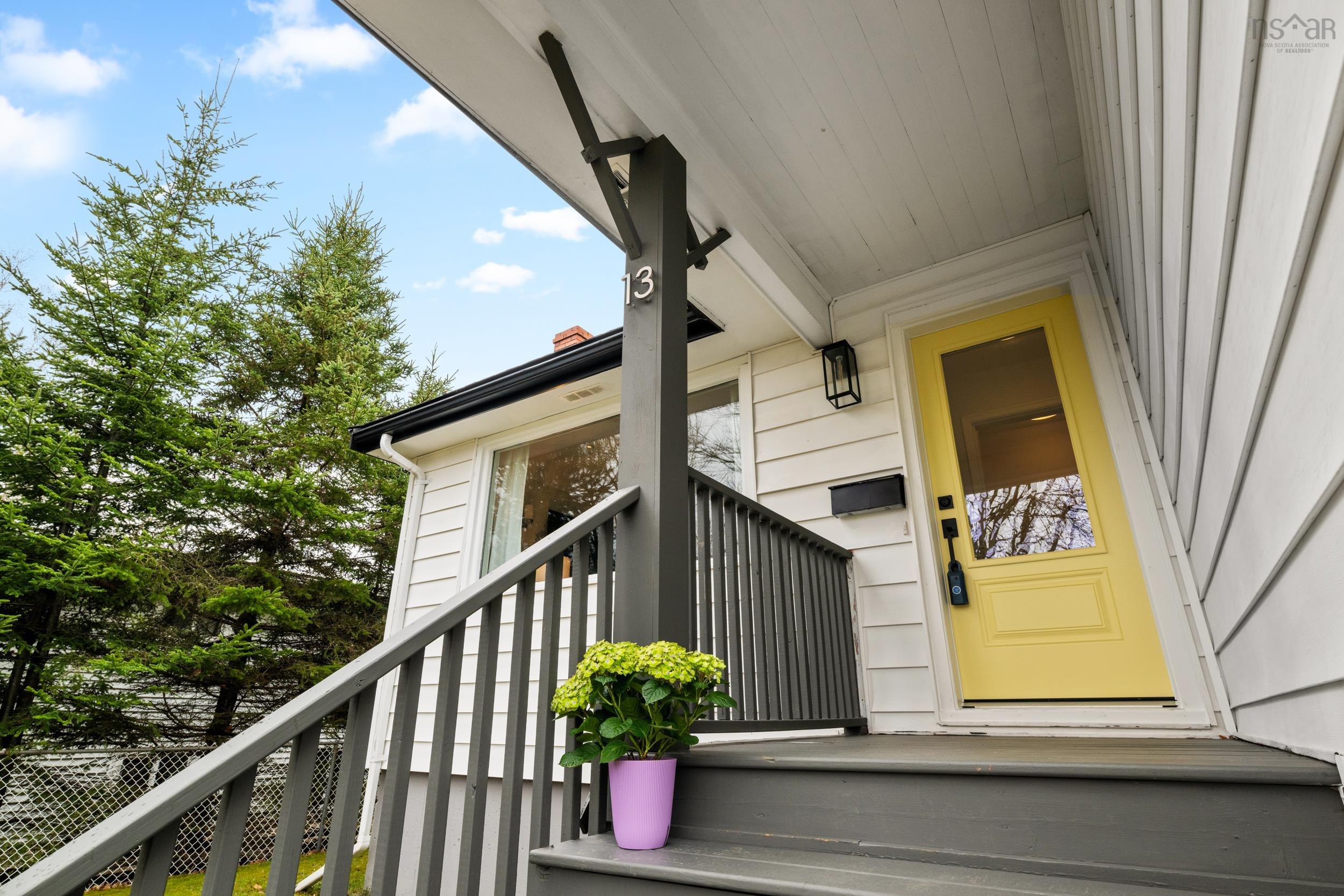 13 Clifford Drive, Dartmouth, NS (MLS 202607767)