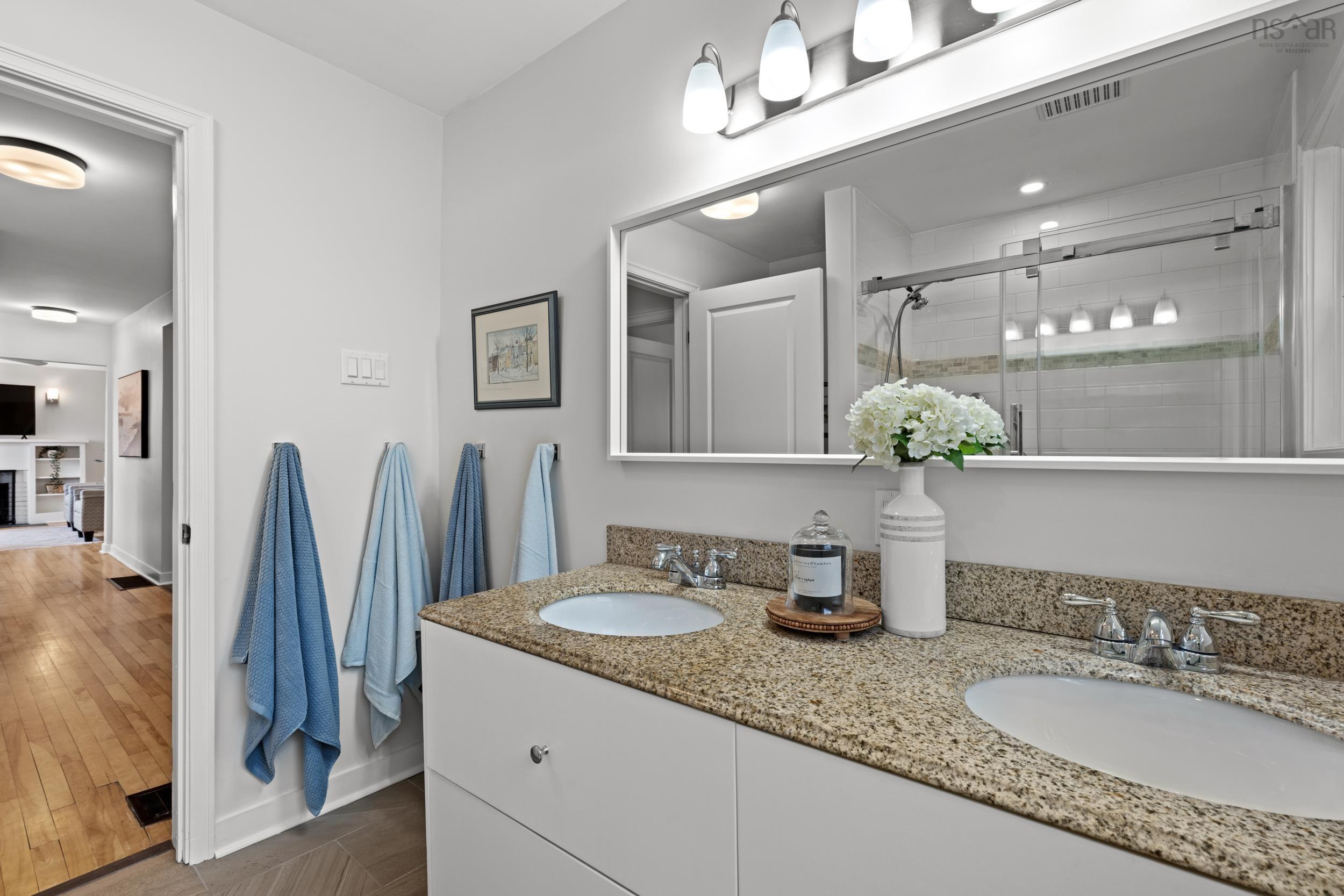 13 Clifford Drive, Dartmouth, NS (MLS 202607767)