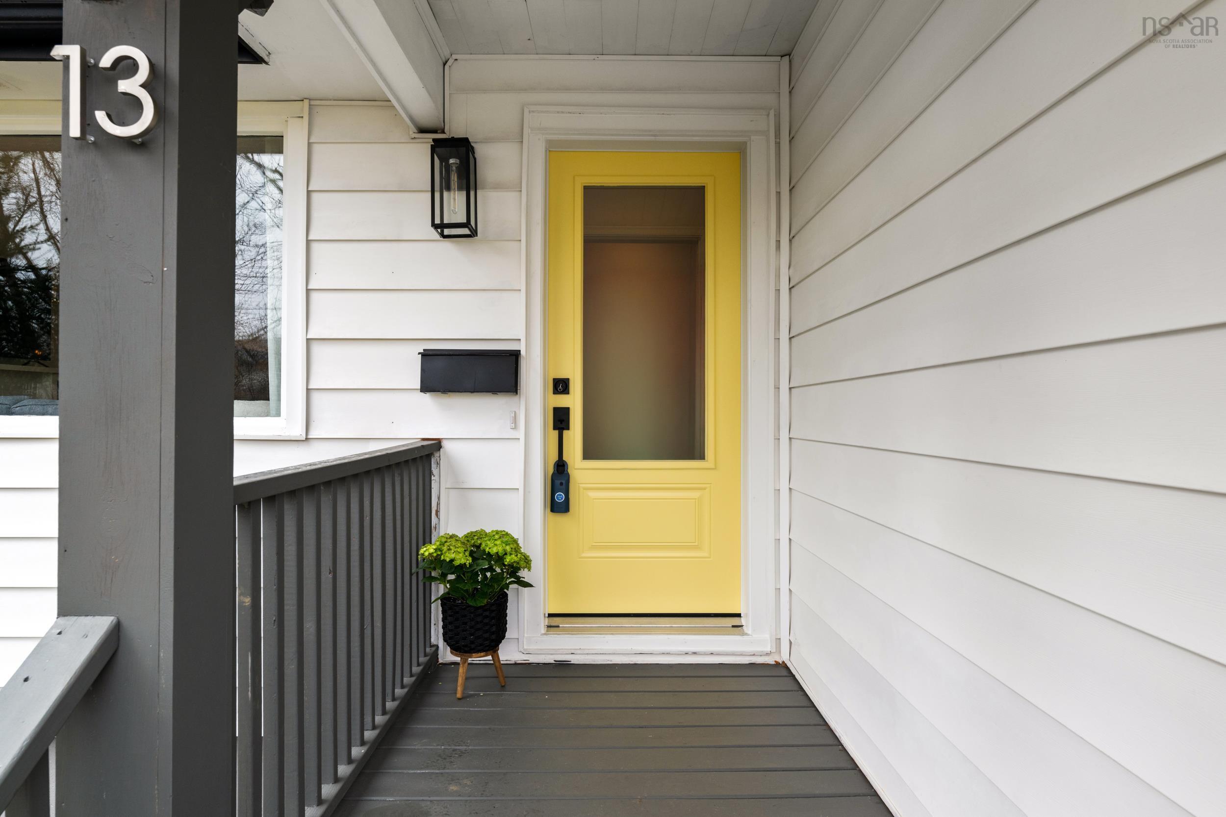 13 Clifford Drive, Dartmouth, NS (MLS 202607767)