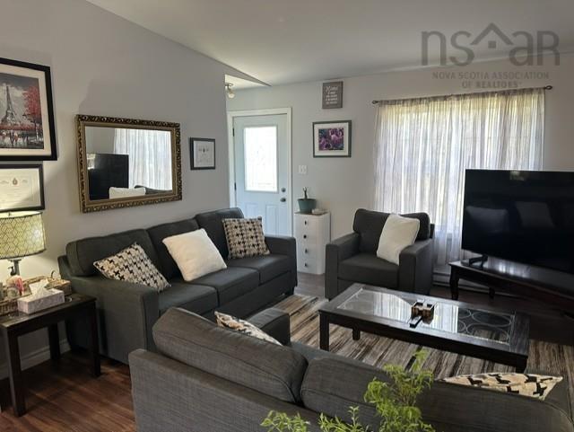 $369,900.00: 1554 North Main Street, Westville