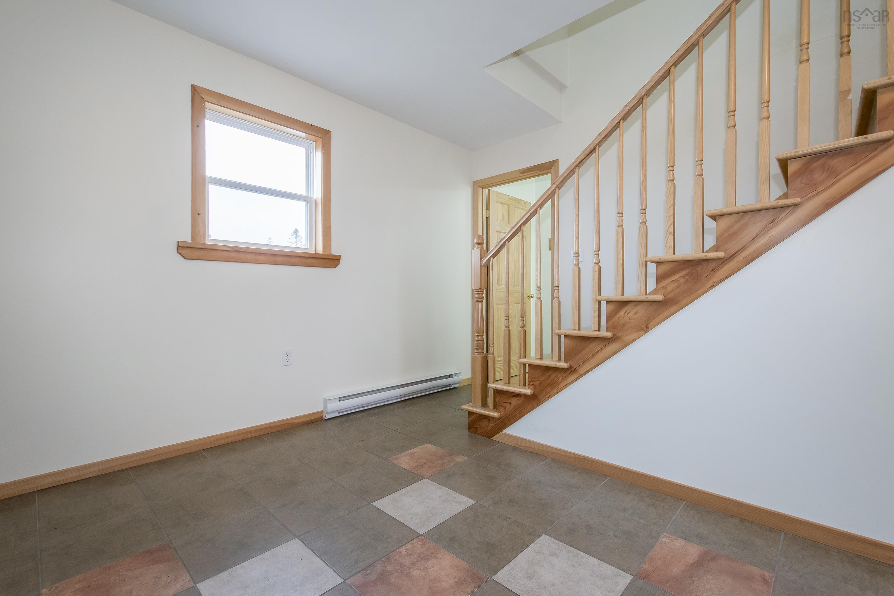 $399,999.00: 3282 359 Highway, Halls Harbour