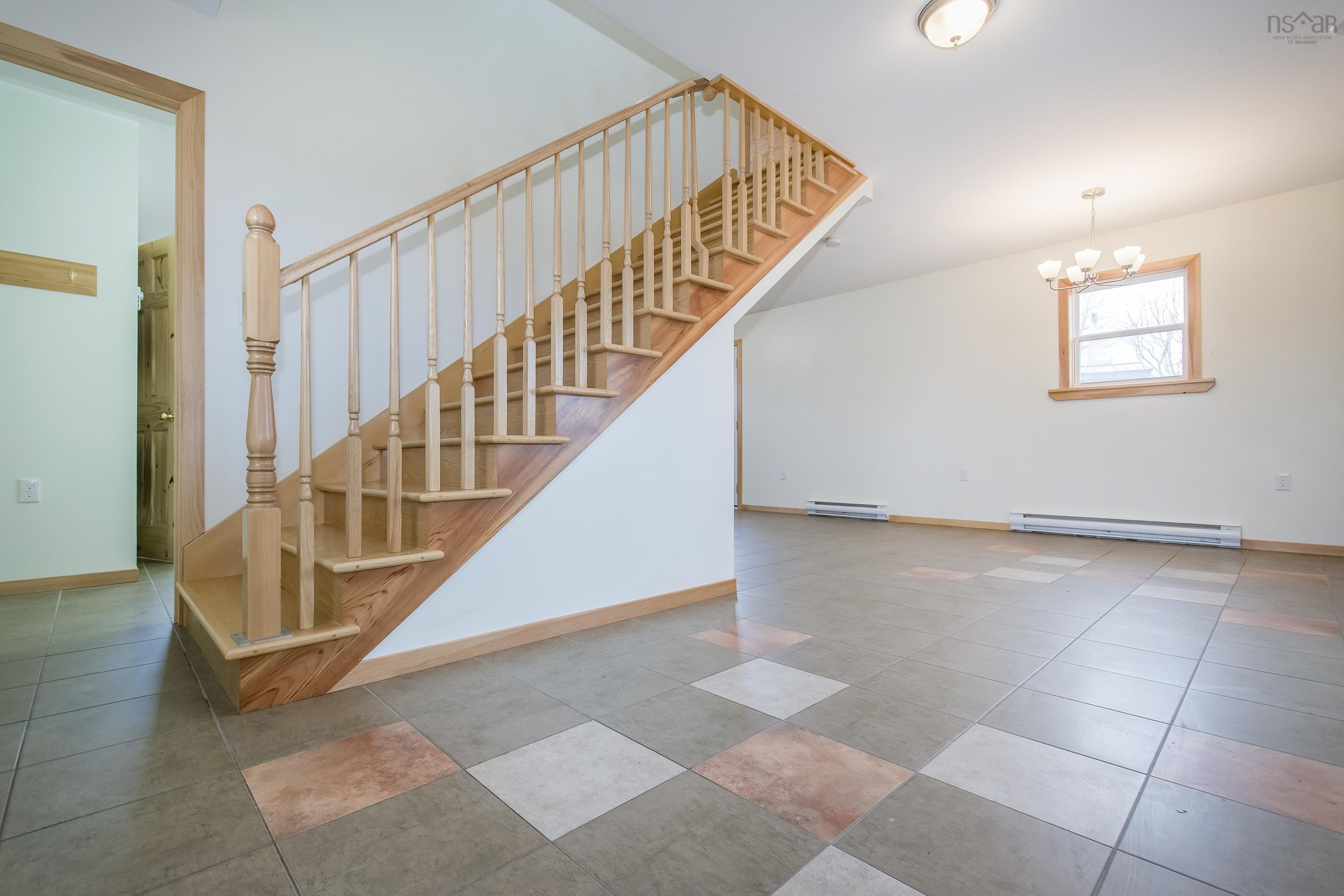 $399,999.00: 3282 359 Highway, Halls Harbour