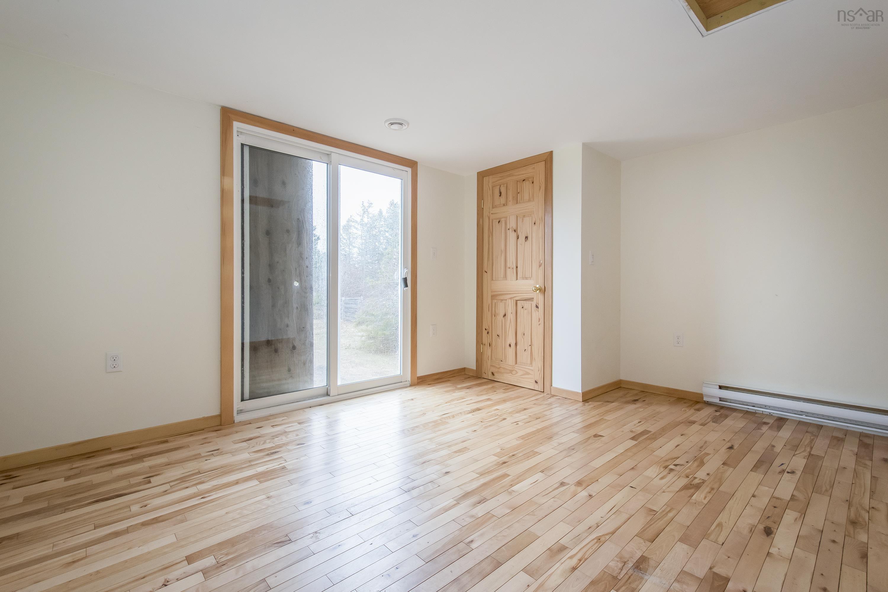 $399,999.00: 3282 359 Highway, Halls Harbour