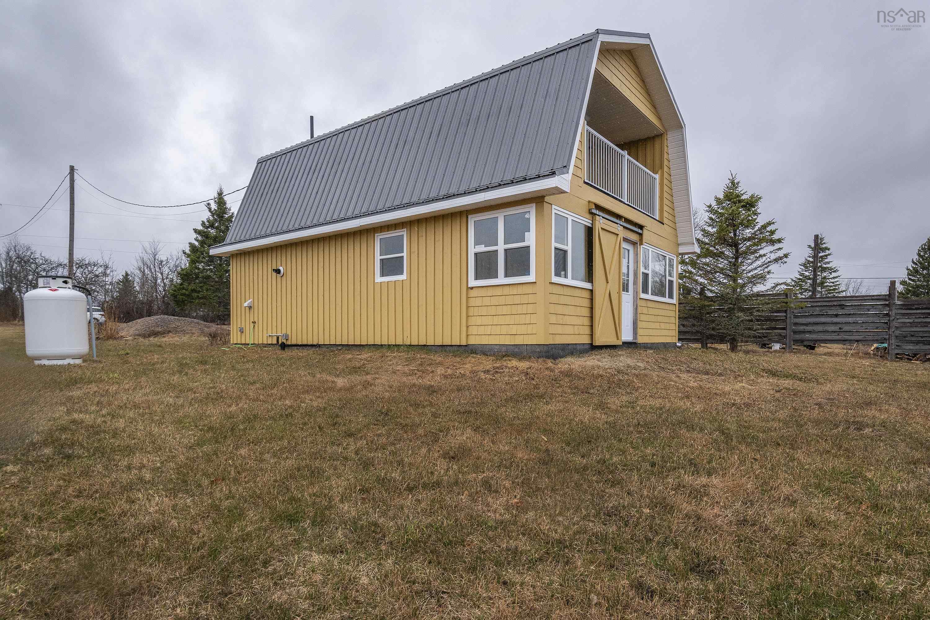 $399,999.00: 3282 359 Highway, Halls Harbour