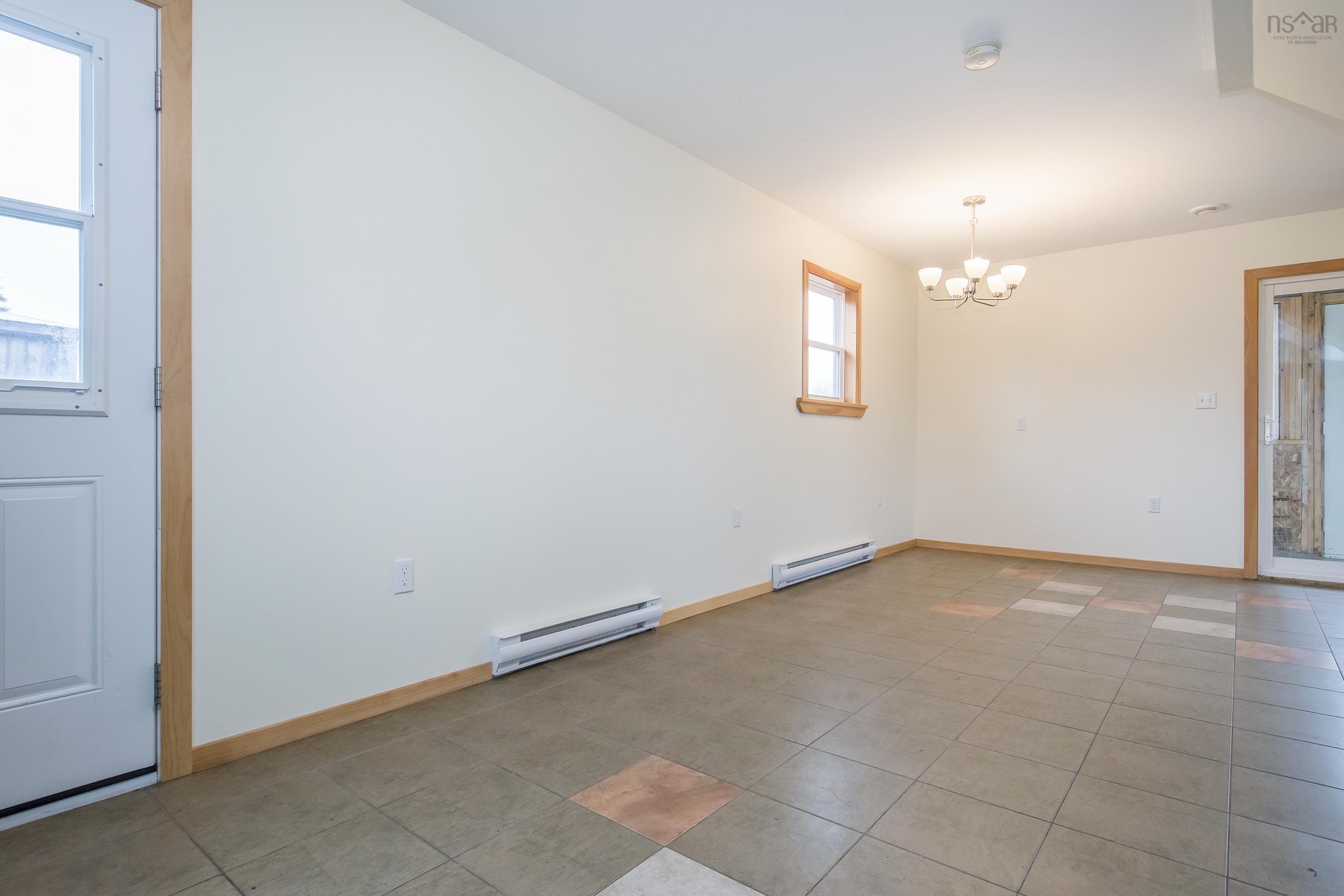 $399,999.00: 3282 359 Highway, Halls Harbour