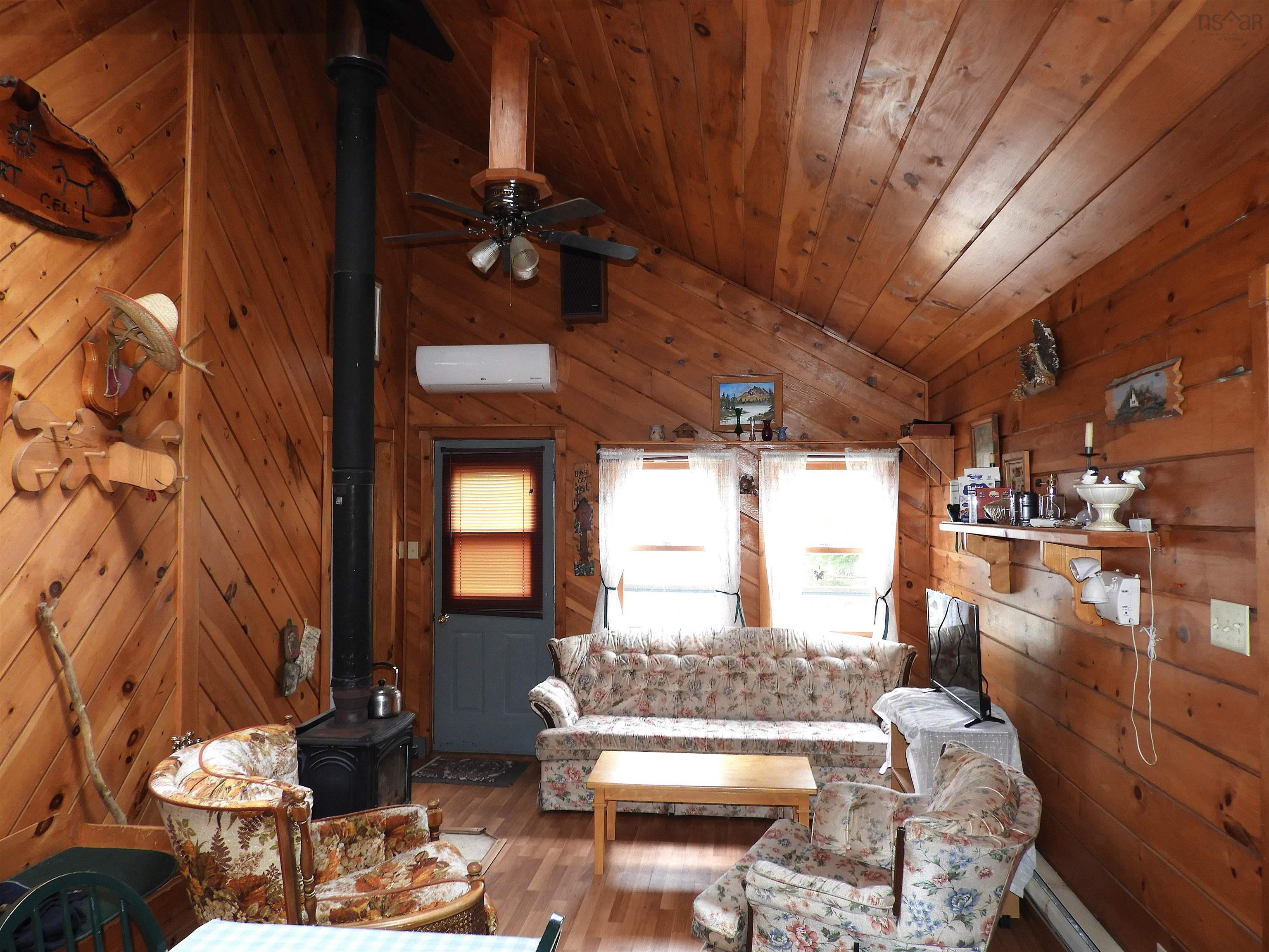 $199,900.00: 51 Camp Lake Drive, Mill Road