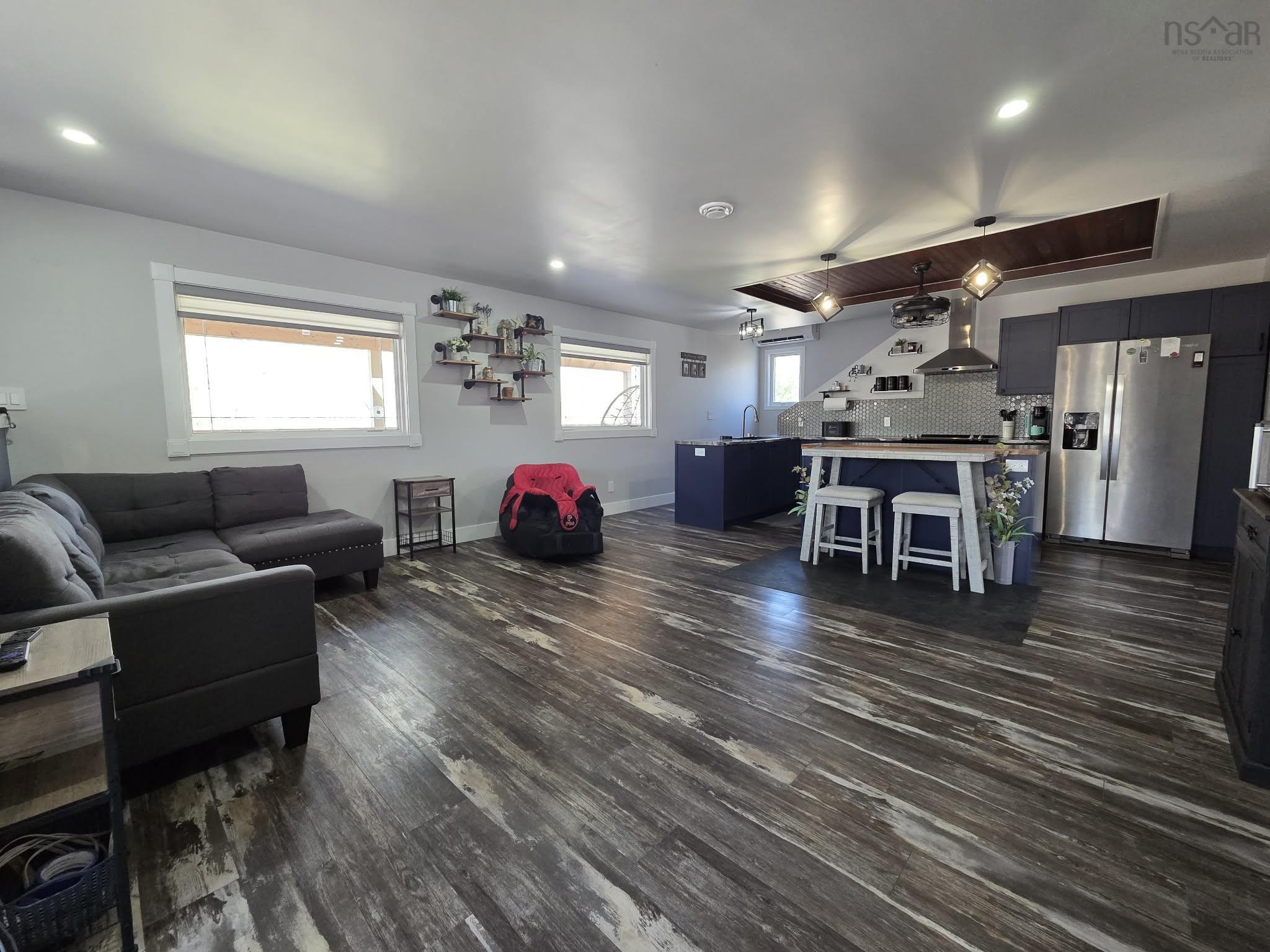 $399,900.00: 67 Oak Lane, Clyde River