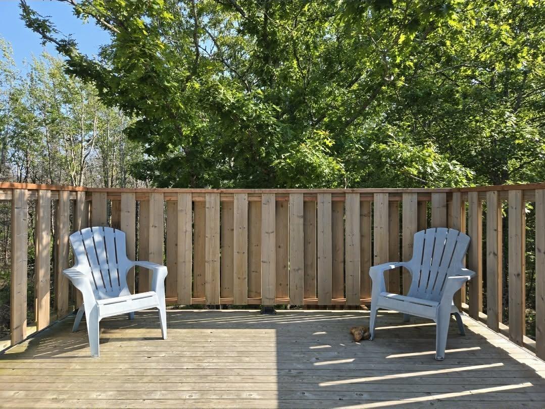 $399,900.00: 67 Oak Lane, Clyde River